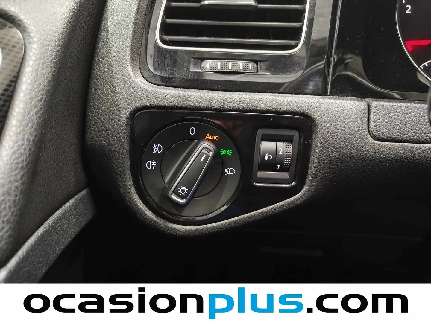 Foto Volkswagen Golf Volkswagen Golf Variant Variant Sport 1.6 TDI BMT (110 CV)