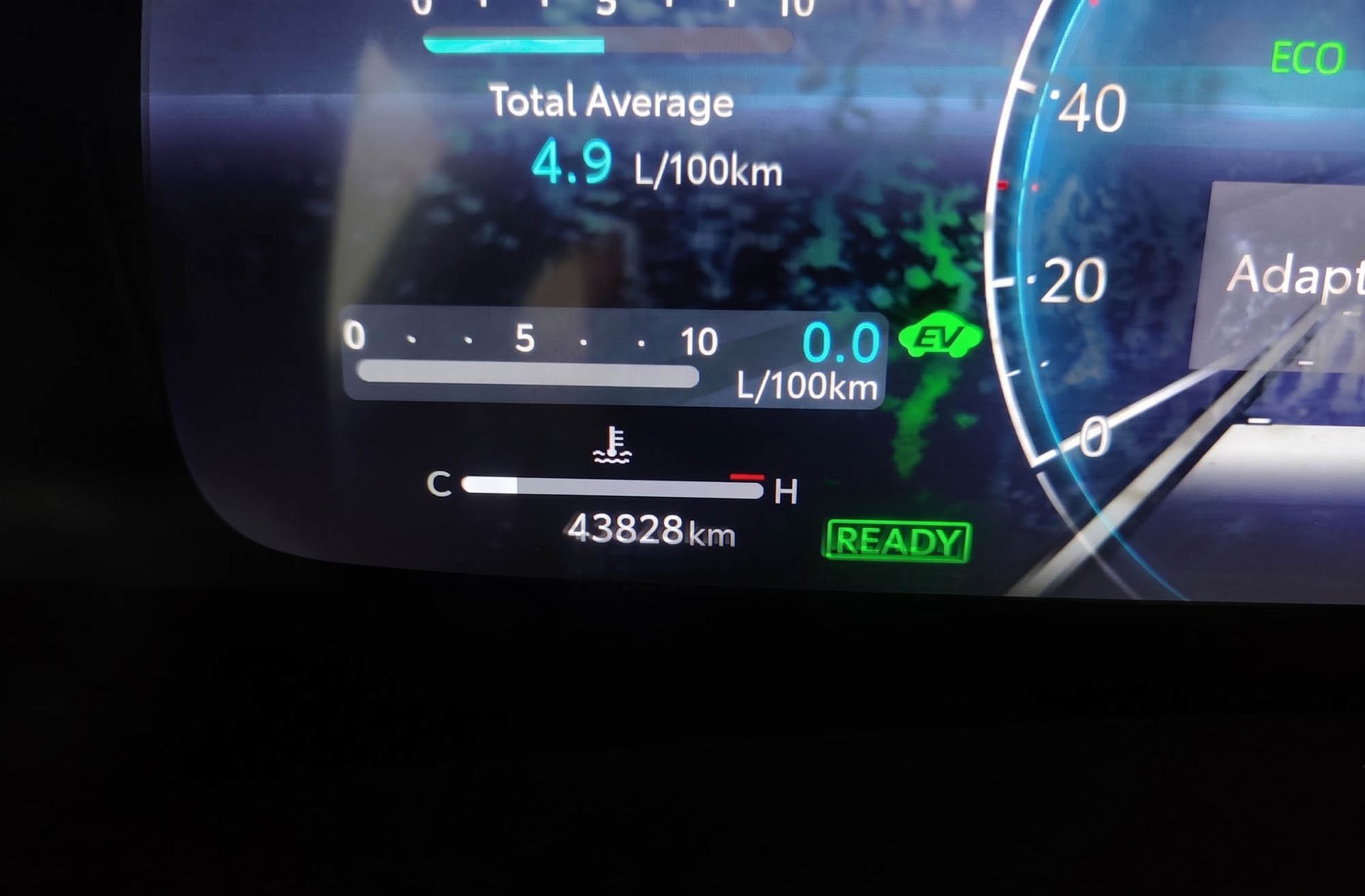 Toyota C-HR 140H Advance - foto 10
