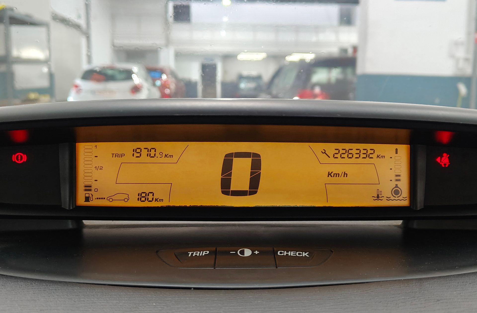 Citroën C4 1.6 HDi VTR Plus - foto 17