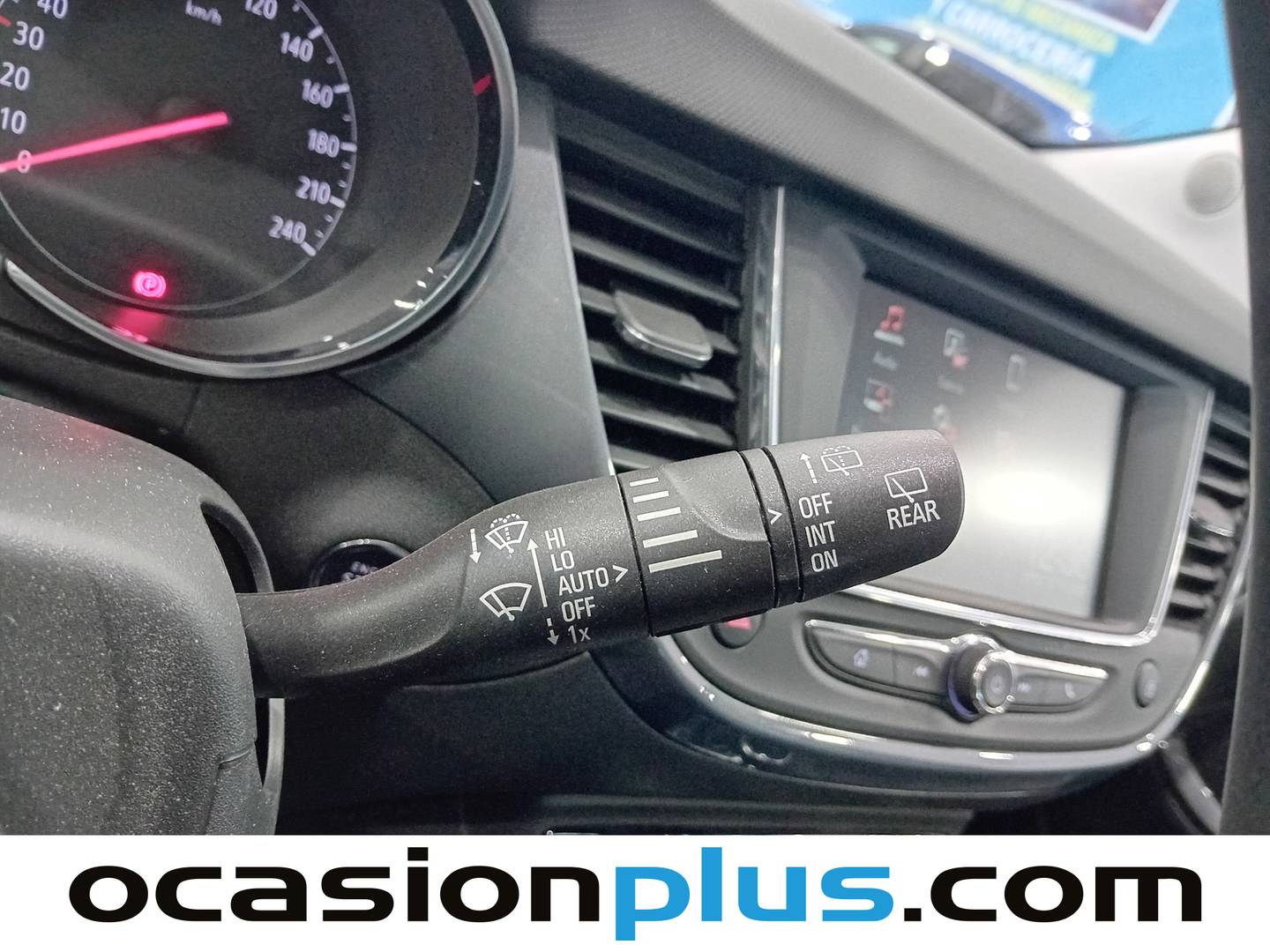 Foto Opel Crossland X Opel Crossland X 1.2 Innovation Auto (130 CV)