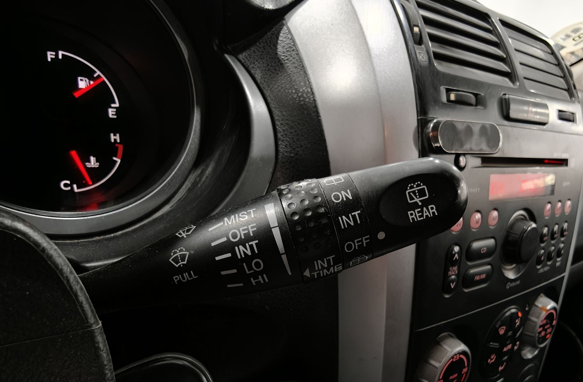 Suzuki Grand Vitara 1.9 Ddis JLX-A - foto 21