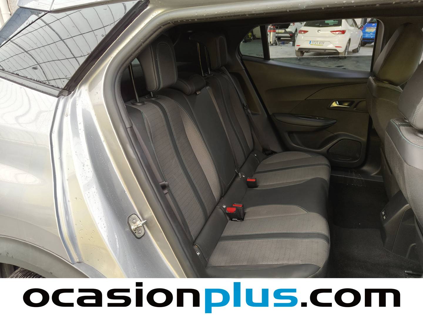 Foto Peugeot 2008 Peugeot 2008 PureTech 130 S&S Allure Pack (130 CV)