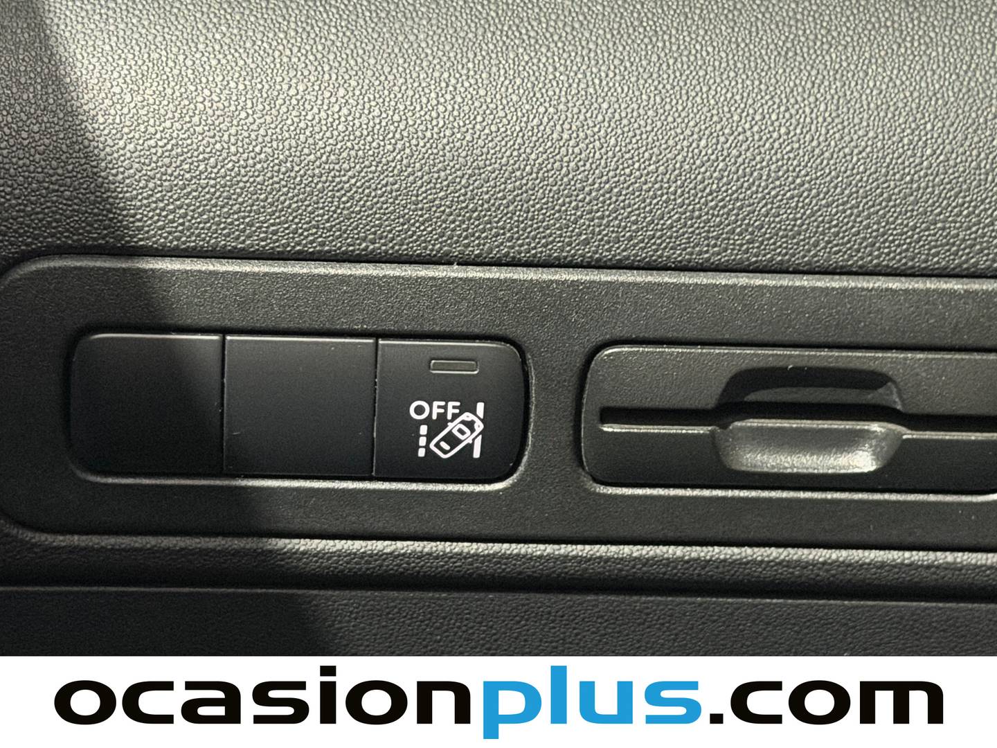 Foto Citroën C3 Aircross Citroen C3 Aircross PureTech 110 S&S Shine EAT6 (110 CV)