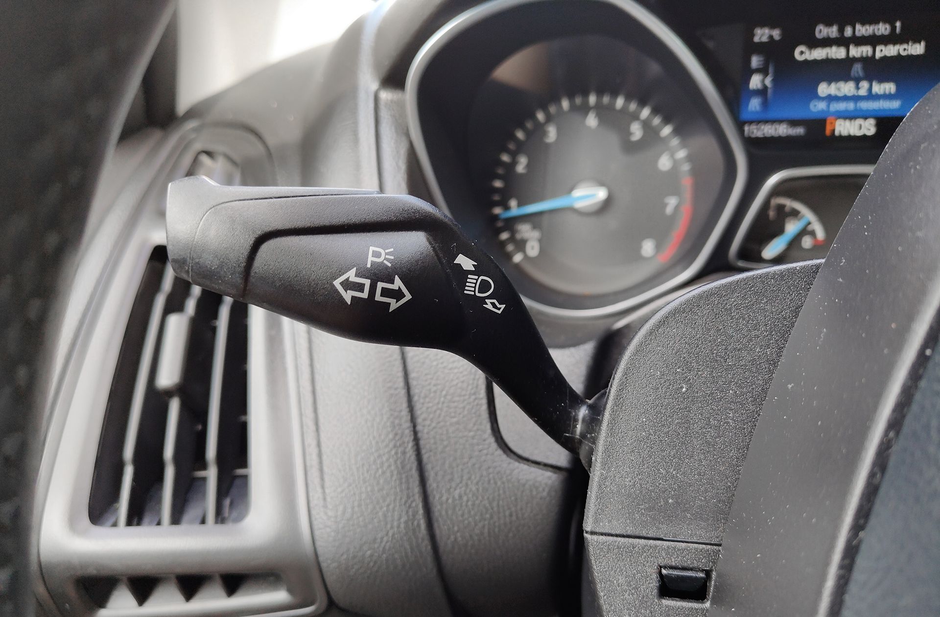 Ford Focus 1.0 EcoBoost Trend+ - foto 26