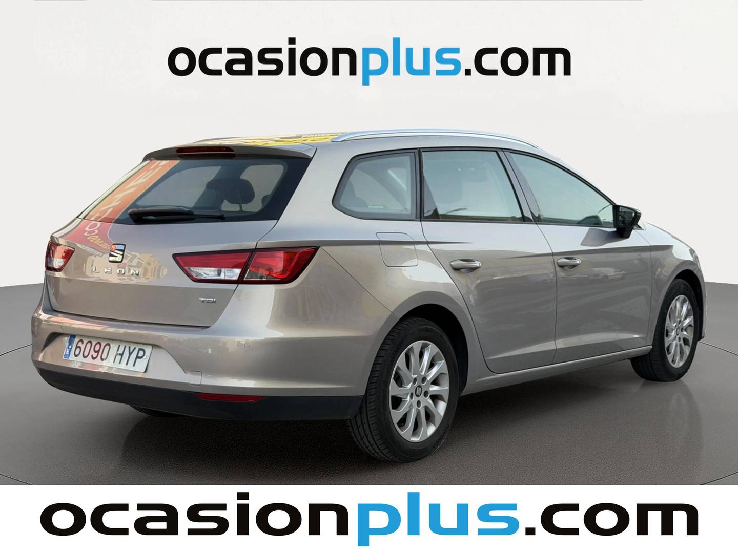 Foto trasera Seat León Seat León ST 2.0 TDI S&S Style (150 CV) derecha