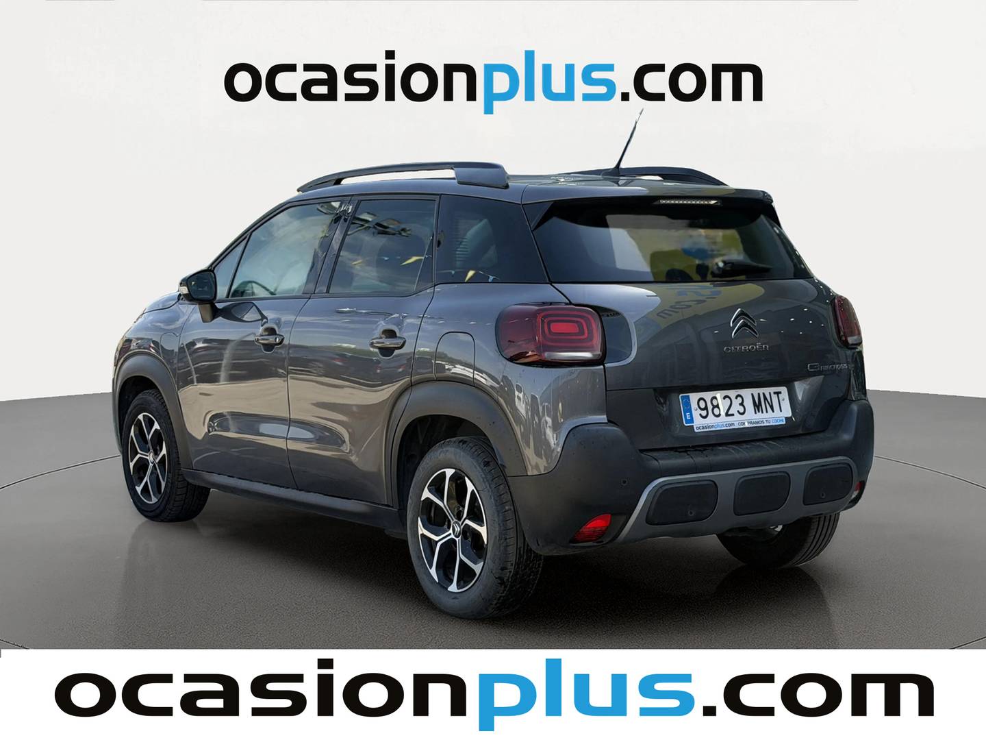 Foto trasera Citroën C3 Aircross Citroën C3 Aircross PureTech 110 S&S Plus (110 CV) izquierda