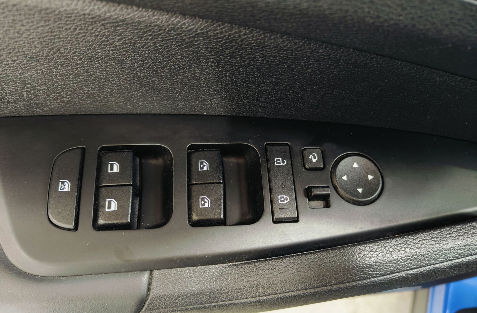 Kia Sportage 1.6 T-GDi MHEV Drive 4x2 - foto 35