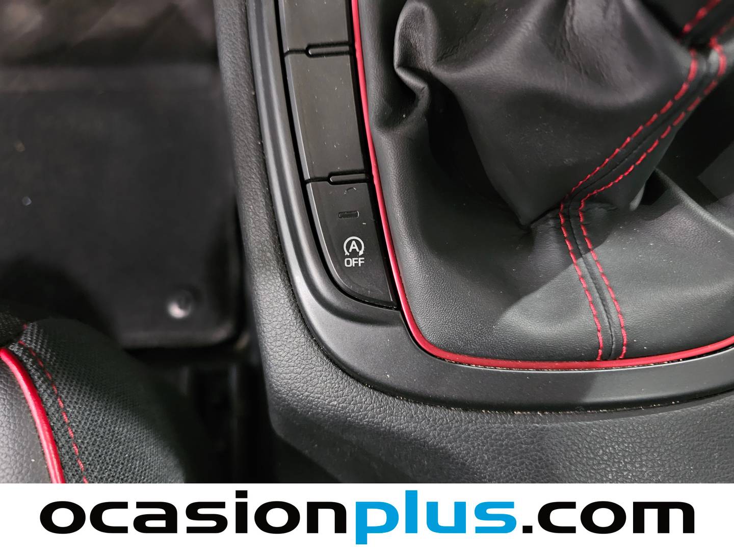 Foto Hyundai Kona Hyundai Kona 1.0 TGDi Tecno Red 4x2 (120 CV)