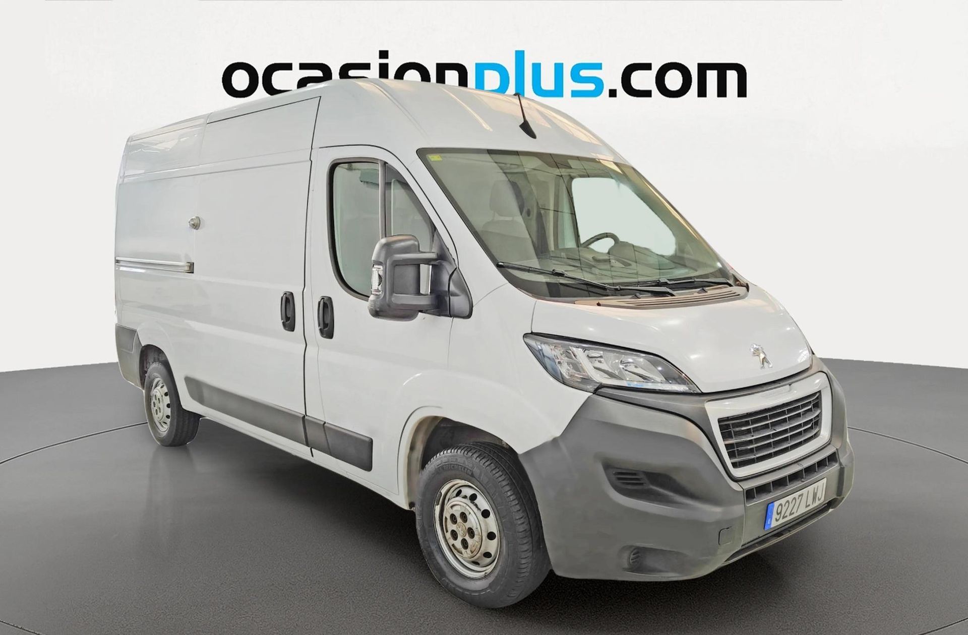 Peugeot Boxer Furgon BlueHDi 140 Pack 335 L2H2 - foto 2