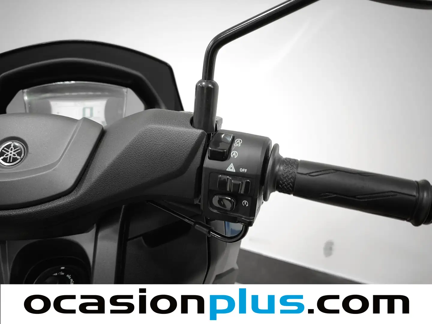 Foto Yamaha NMAX 125 Yamaha NMAX 125 NMAX 125 (12 CV)