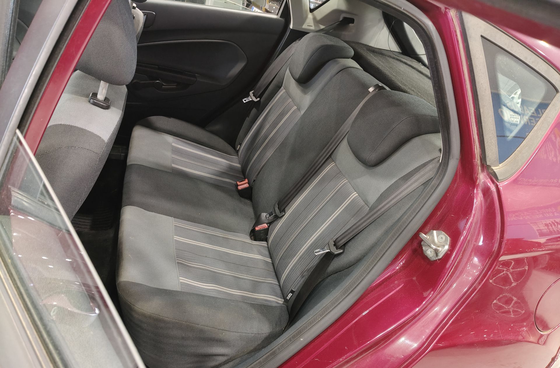 Ford Fiesta 1.4 TDCi Trend - foto 9