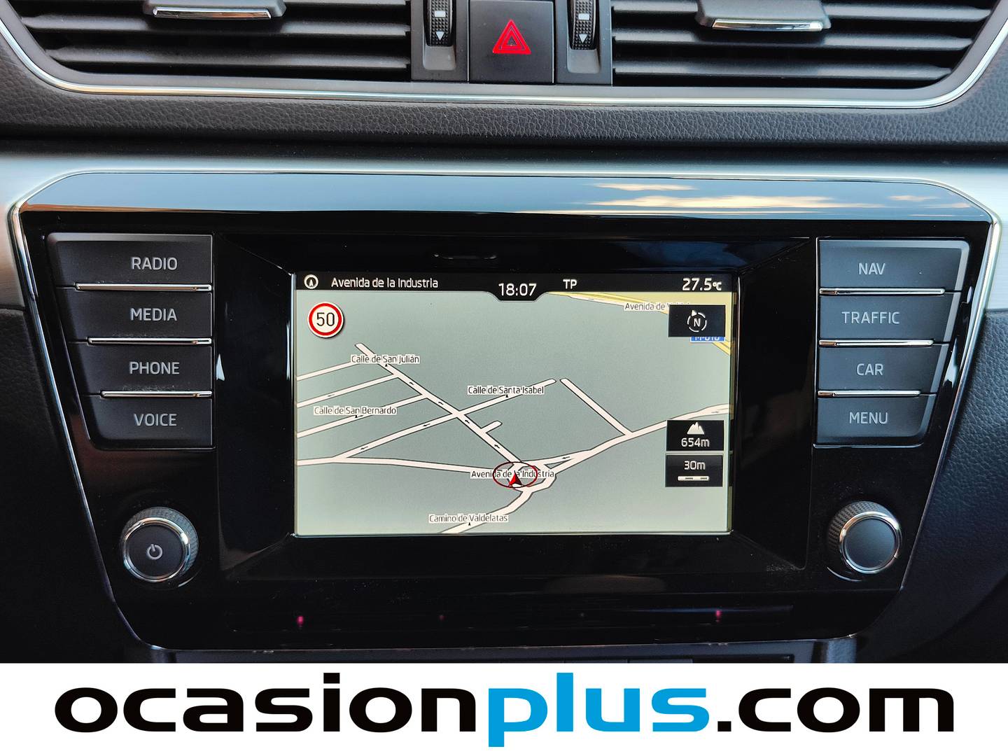 Extras y acabados del Skoda Superb Skoda Superb Combi 2.0 TDI Ambition (150 CV)