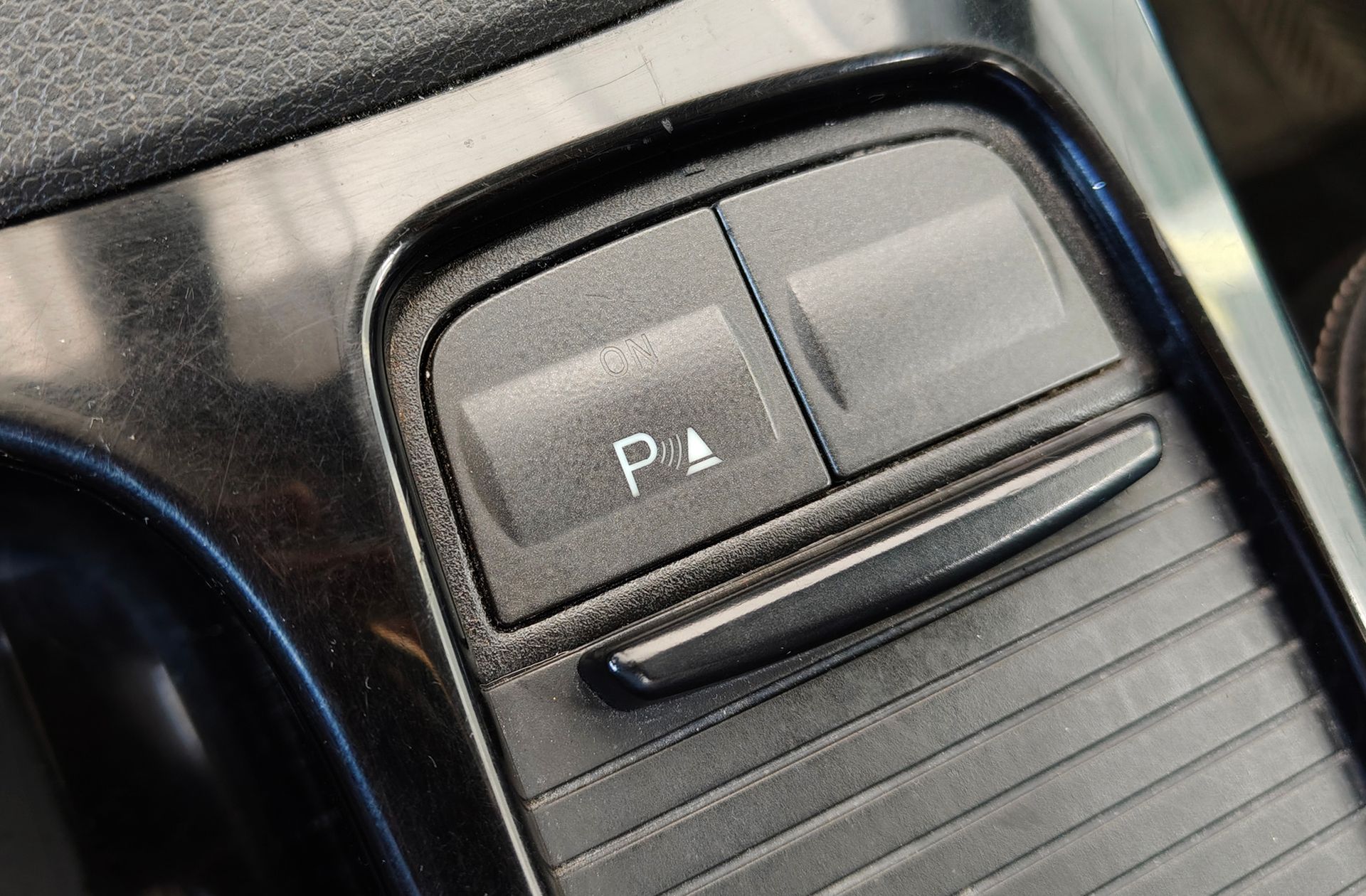 Ford Kuga 2.0 TDCi Titanium 4x4 Powershift - foto 10
