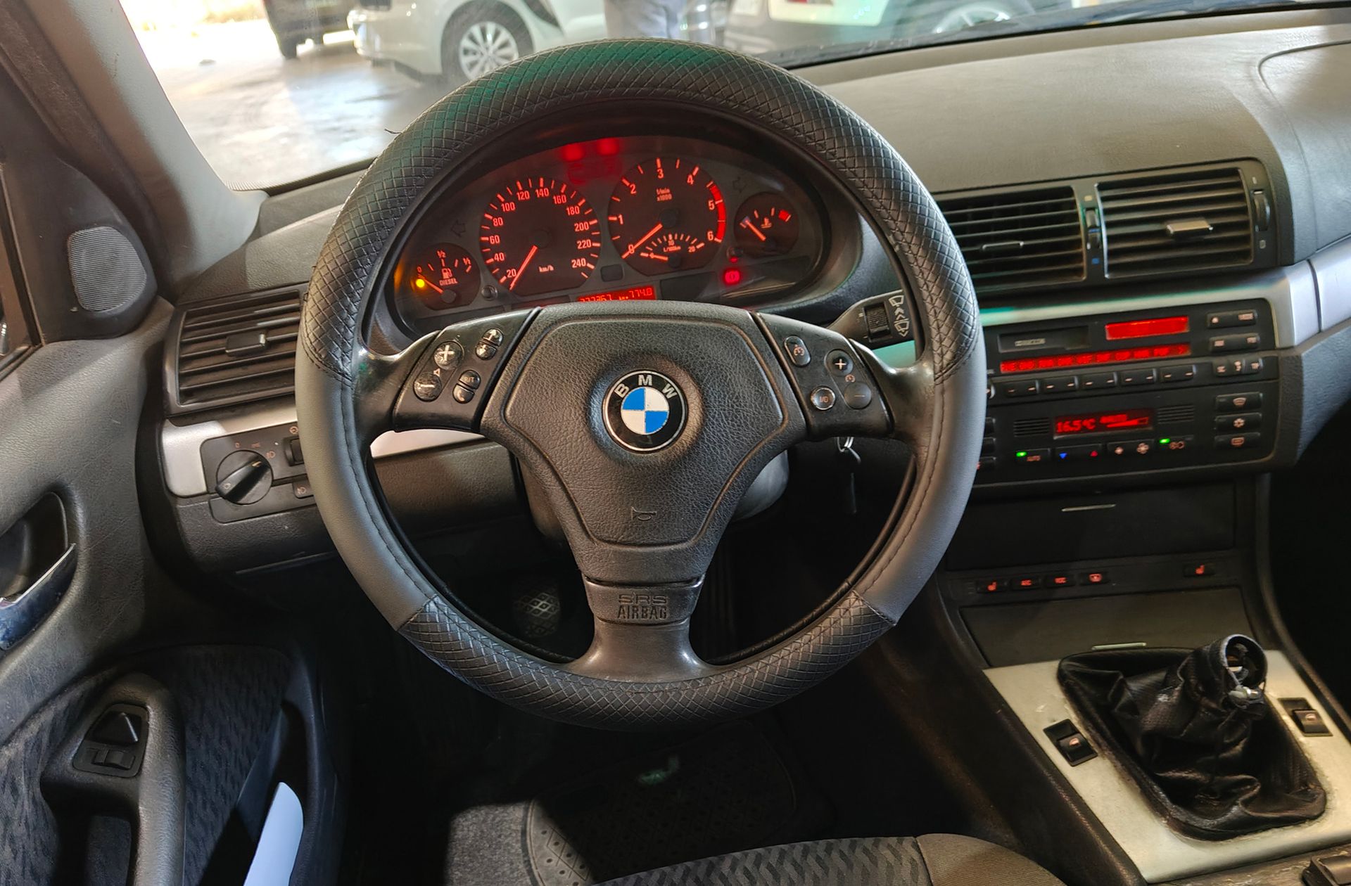 BMW Serie 3 320d - foto 18
