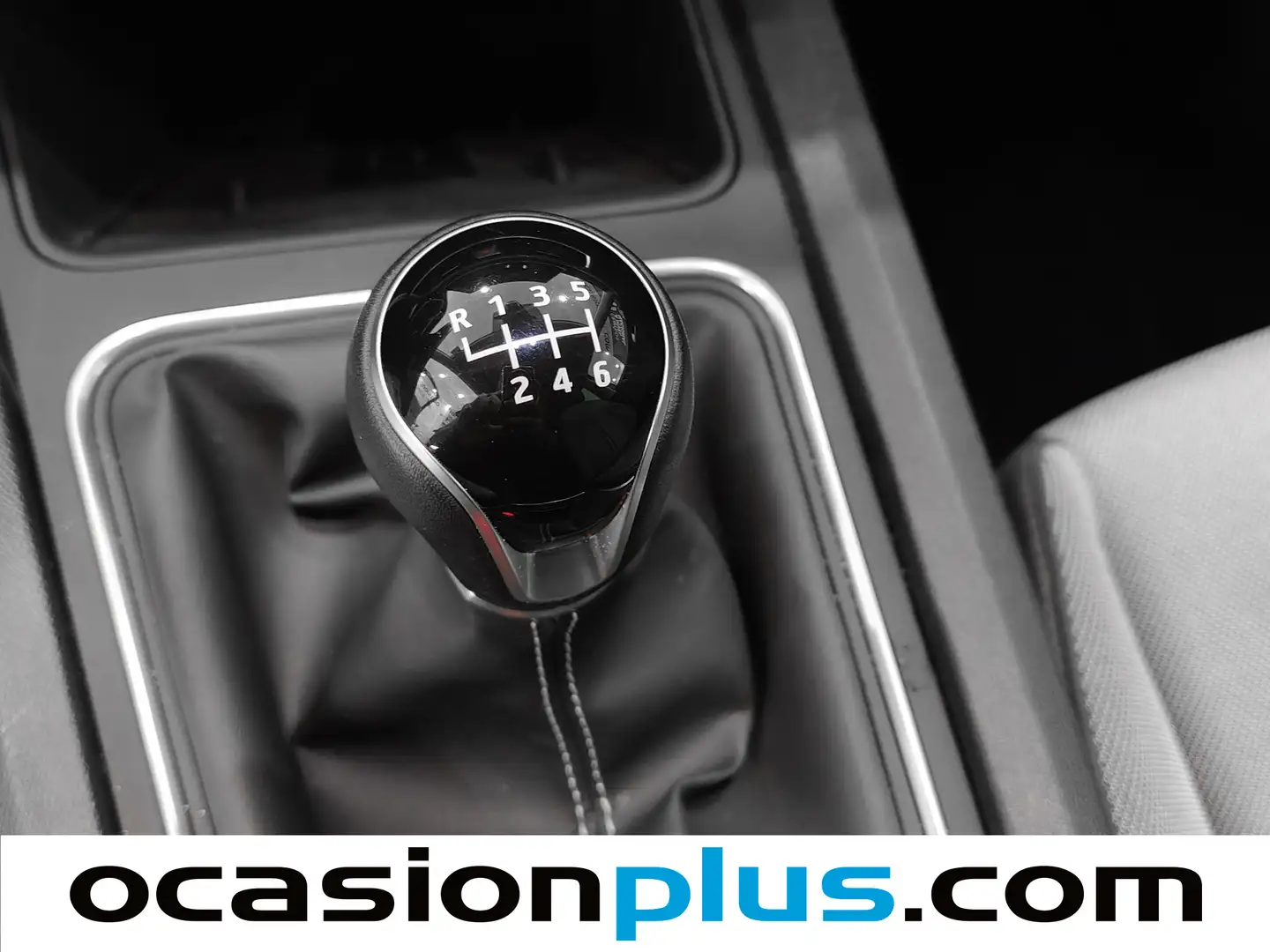 Foto Seat León SEAT León 1.5 TSI S&S Style 25 Aniversario (116 CV)