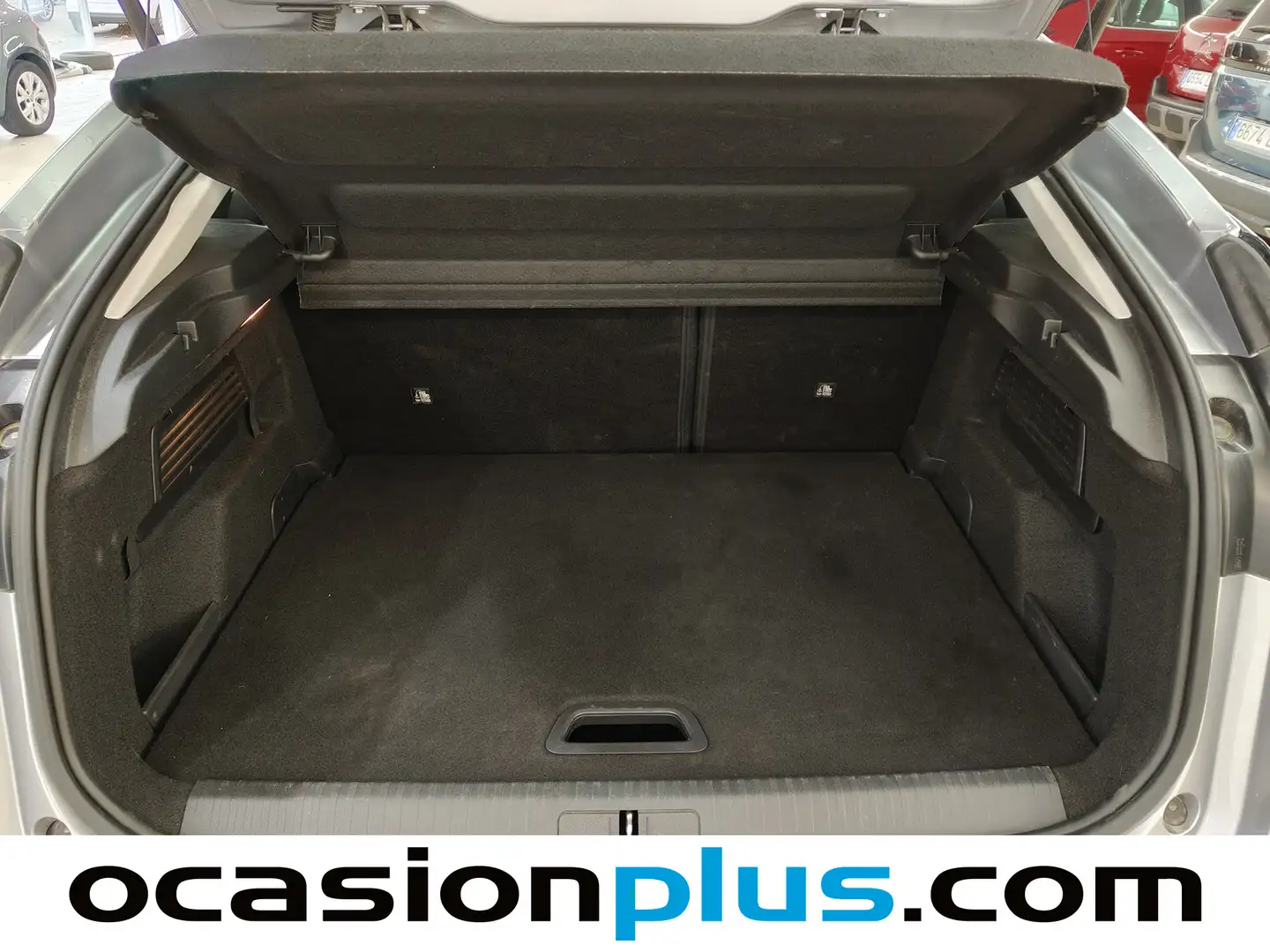 Foto Citroën C4 Citroen C4 PureTech 130 S&S 6v Plus (131 CV)