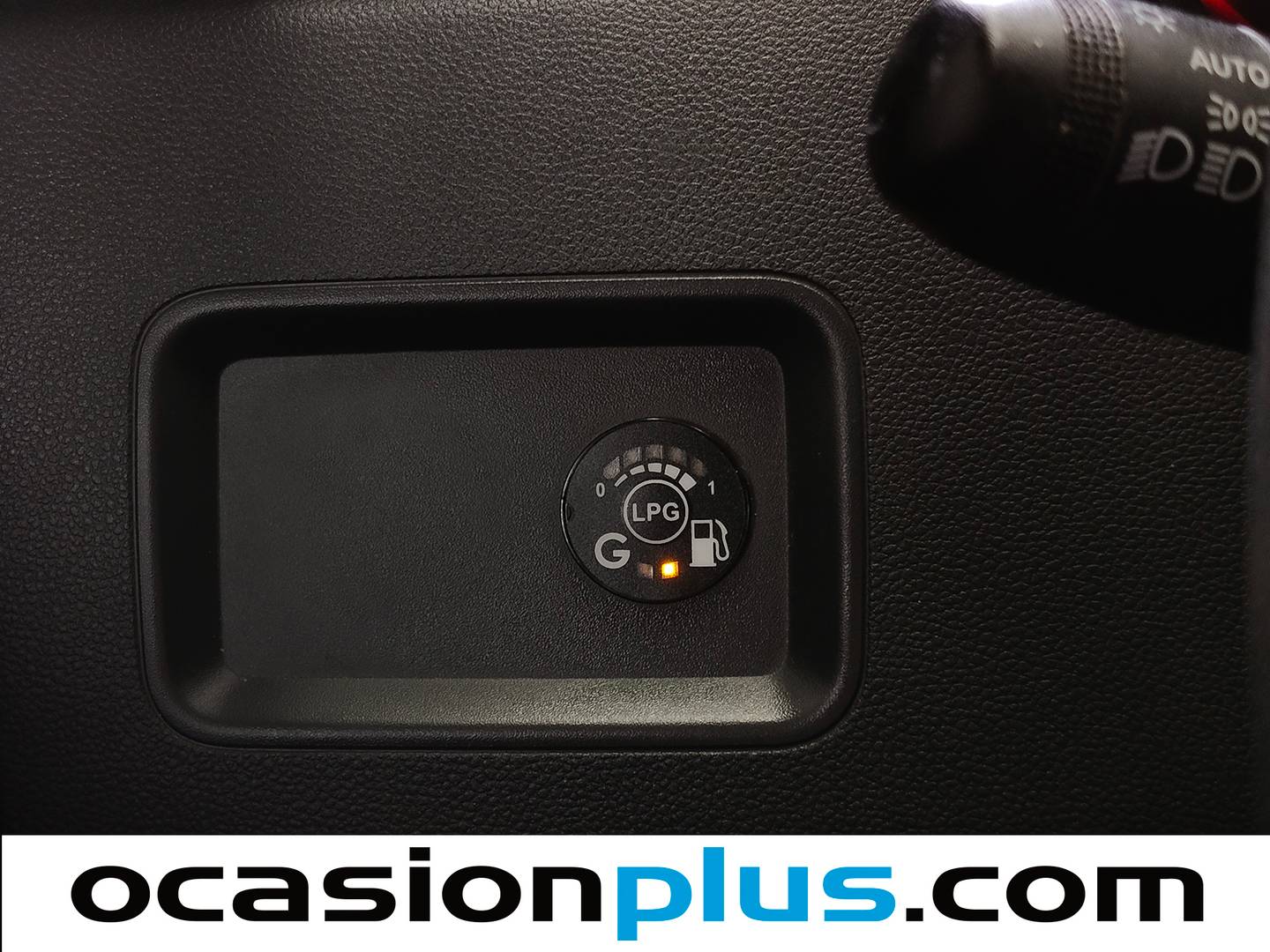 Equipamiento del Dacia Duster Dacia Duster Essential TCE (100 CV) ECO-G 4X2