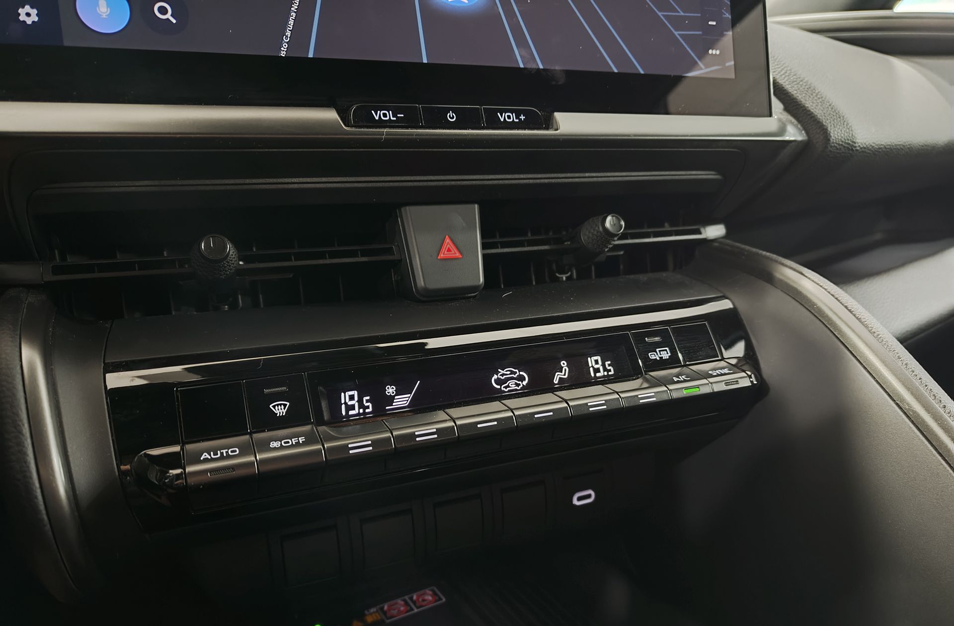 Toyota C-HR 200H Advance - foto 31