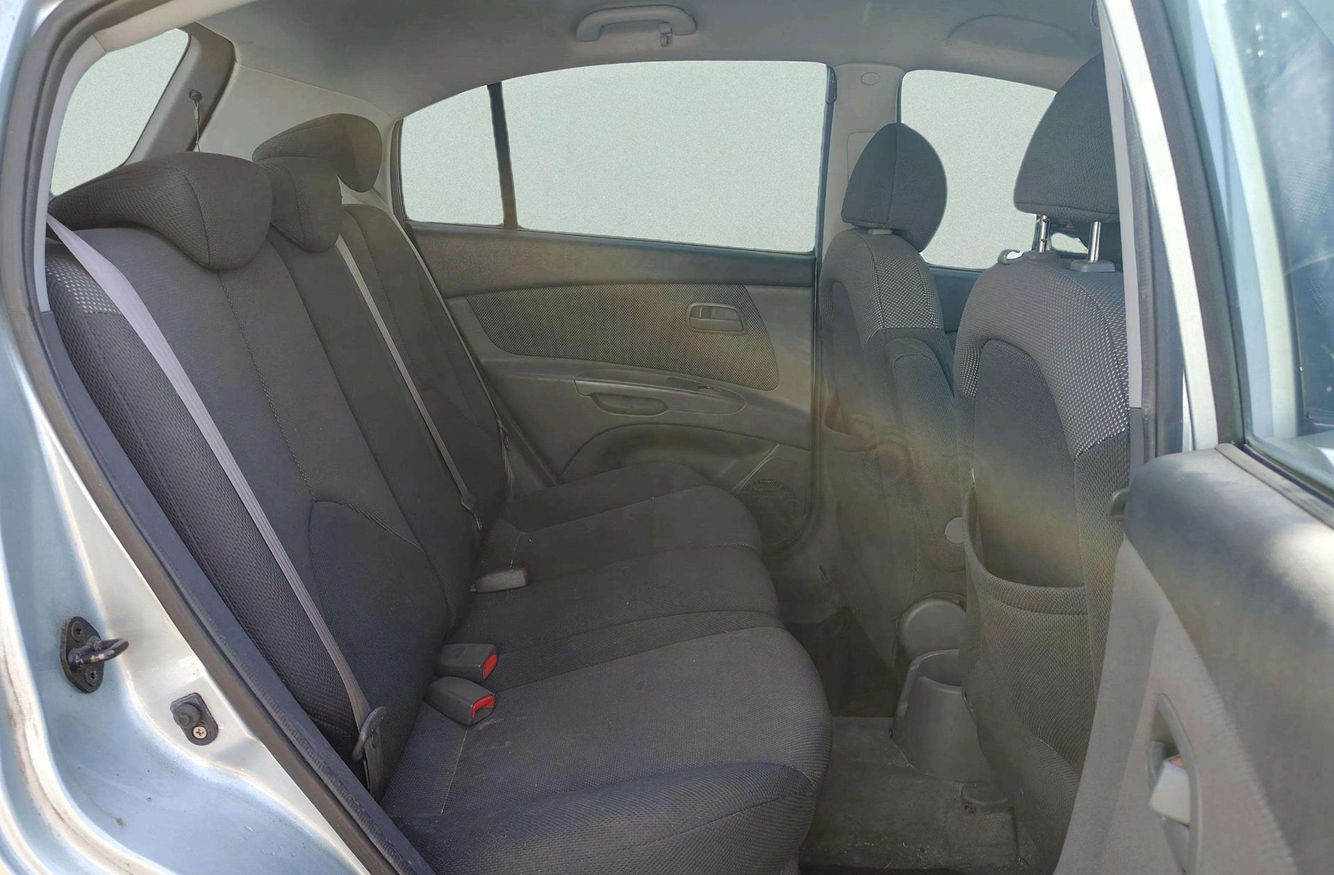 Kia Rio 1.4 Dohc EXI - foto 13