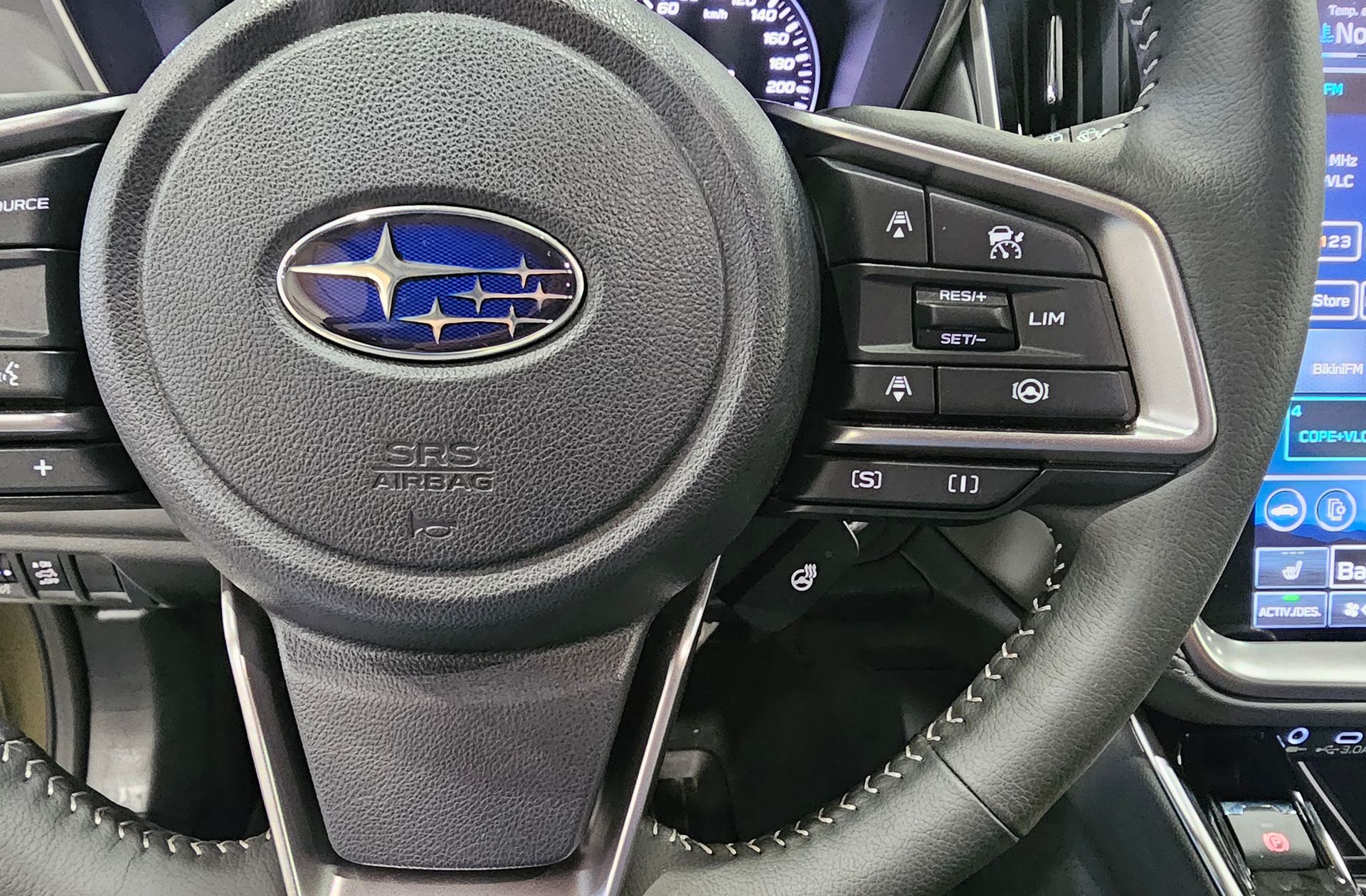 Subaru Outback 2.5 Field AWD CVT Lineartronic - foto 30