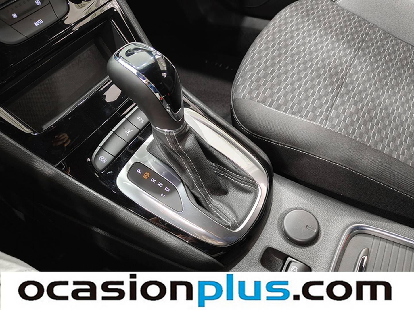 Foto Opel Astra Opel Astra 1.4 Turbo SHT Elegance CVT Auto (145 CV)