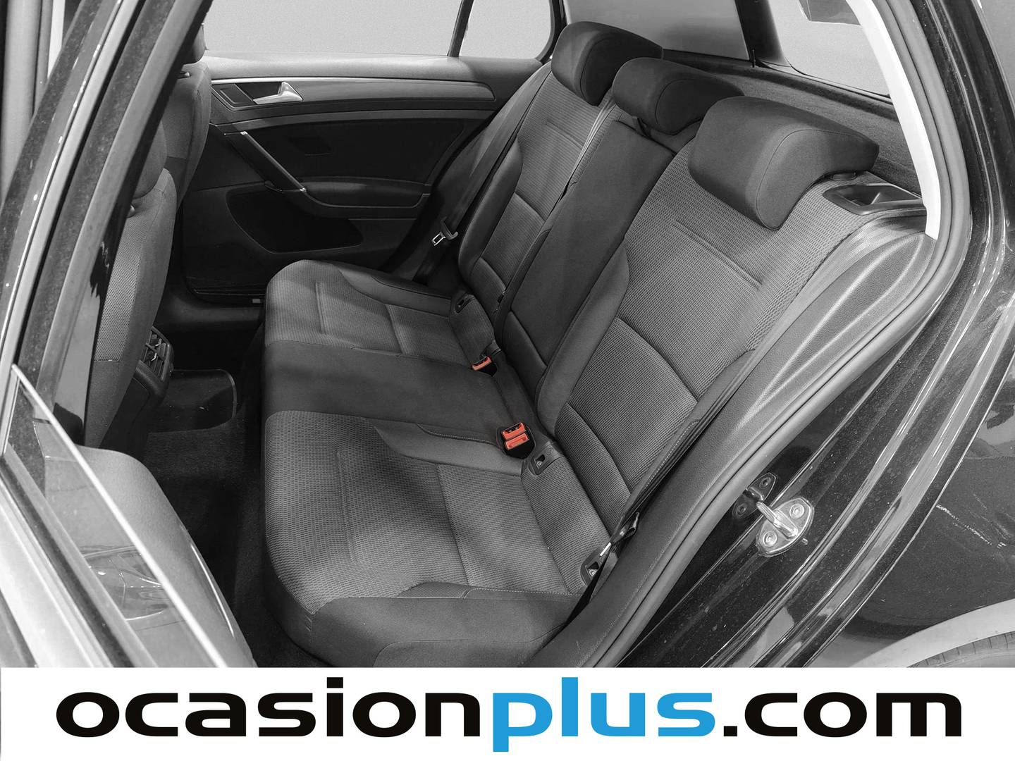 Foto asientos traseros Volkswagen Golf Volkswagen Golf Advance 1.5 TSI Evo (130 CV) DSG