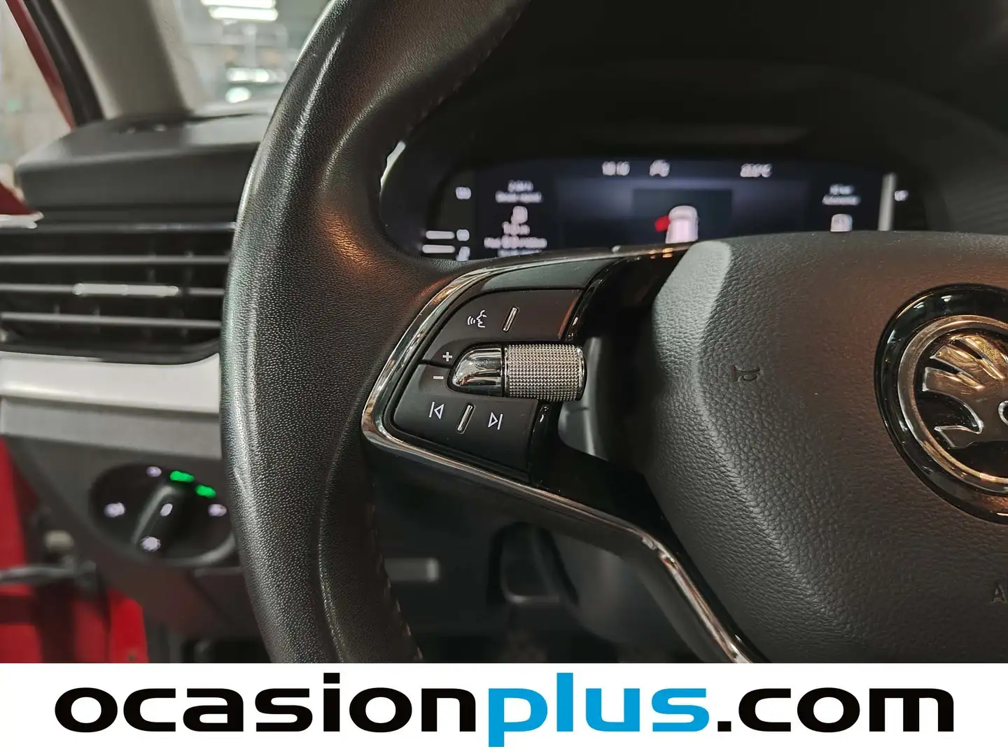 Foto Skoda Kamiq Skoda Kamiq 1.0 TSI Emotion (110 CV)