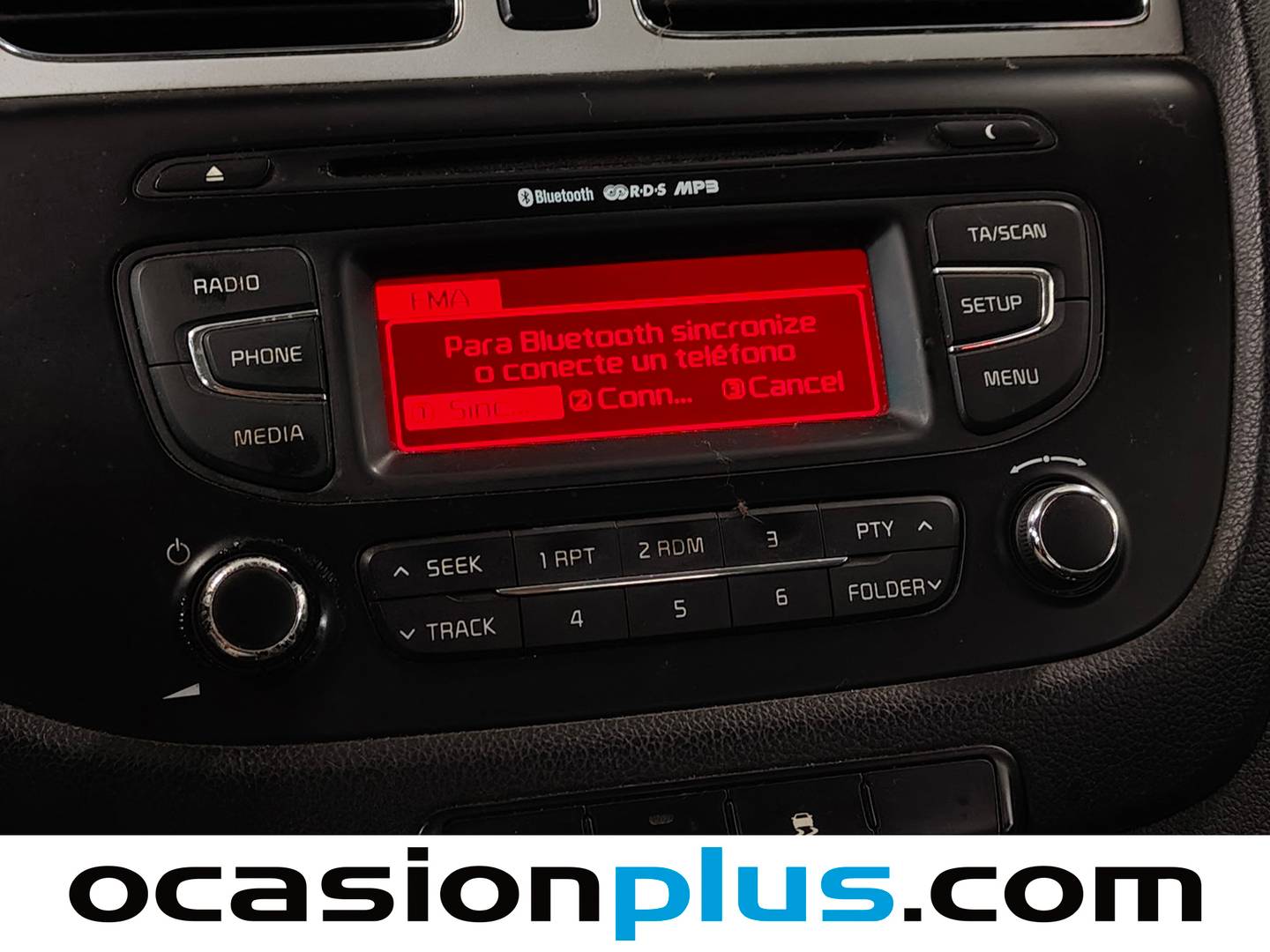 Equipamiento del KIA Ceed KIA Ceed 1.4 CRDi WGT Concept (90 CV)