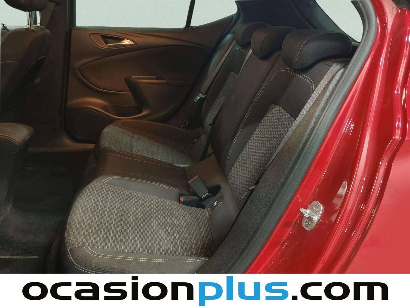Foto asientos traseros Opel Astra Opel Astra 1.6 CDTi S&S Dynamic (136 CV)