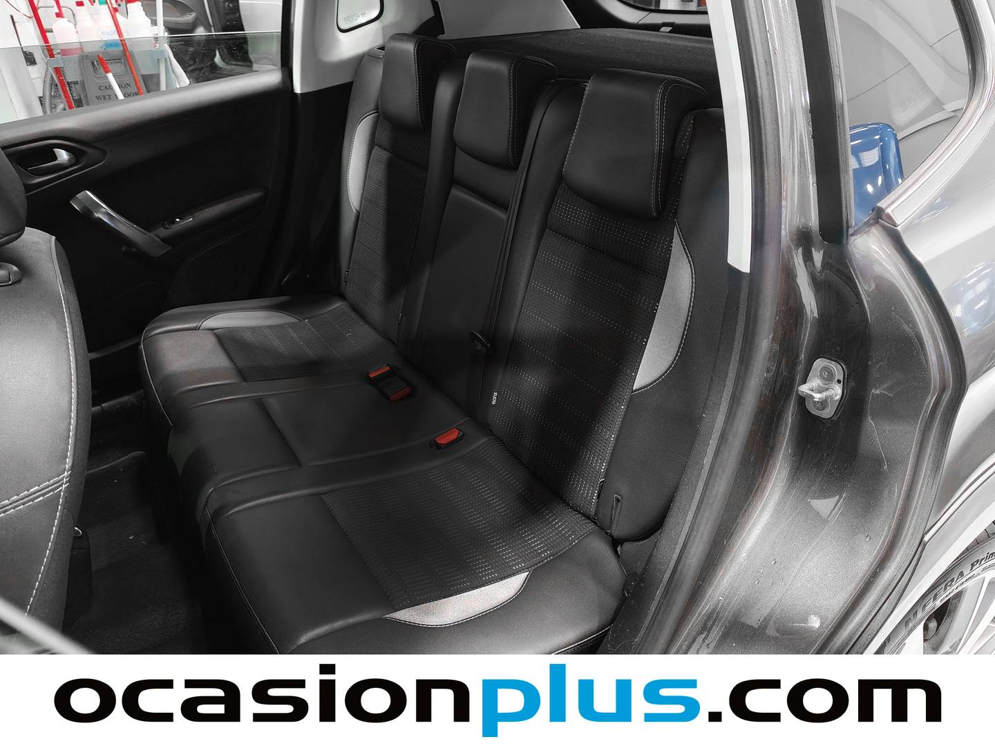 Foto Peugeot 2008 Peugeot 2008 BlueHDi 120 S&S Allure (120 CV)