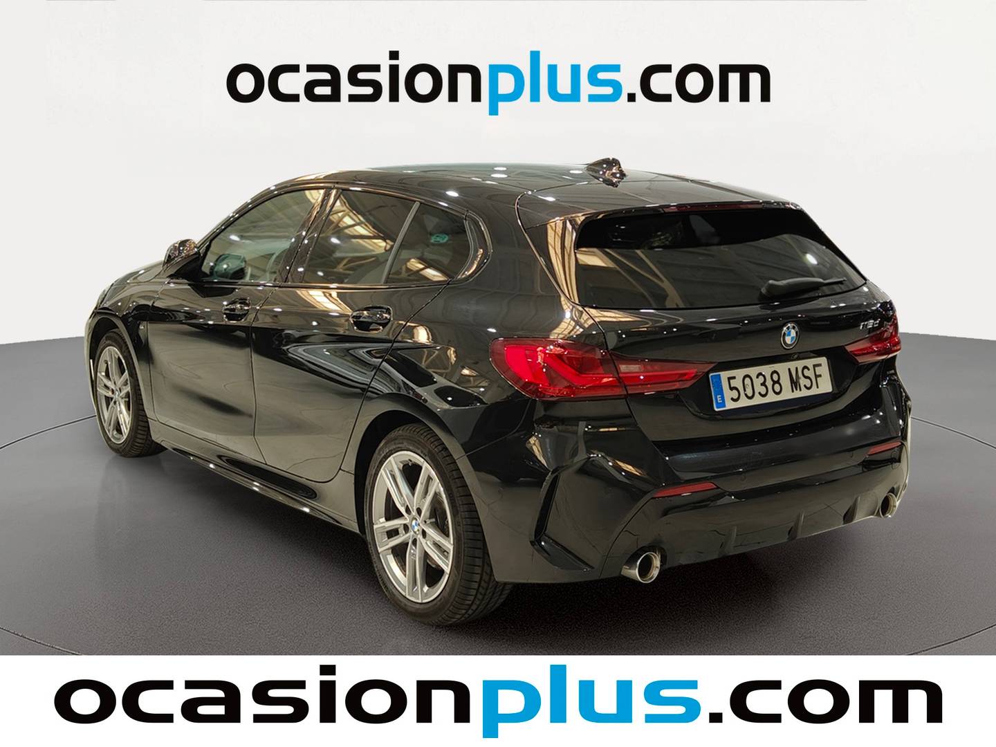 Foto delantera BMW Serie 1 BMW Serie 1 118d Business (150 CV) Paquete M derecha