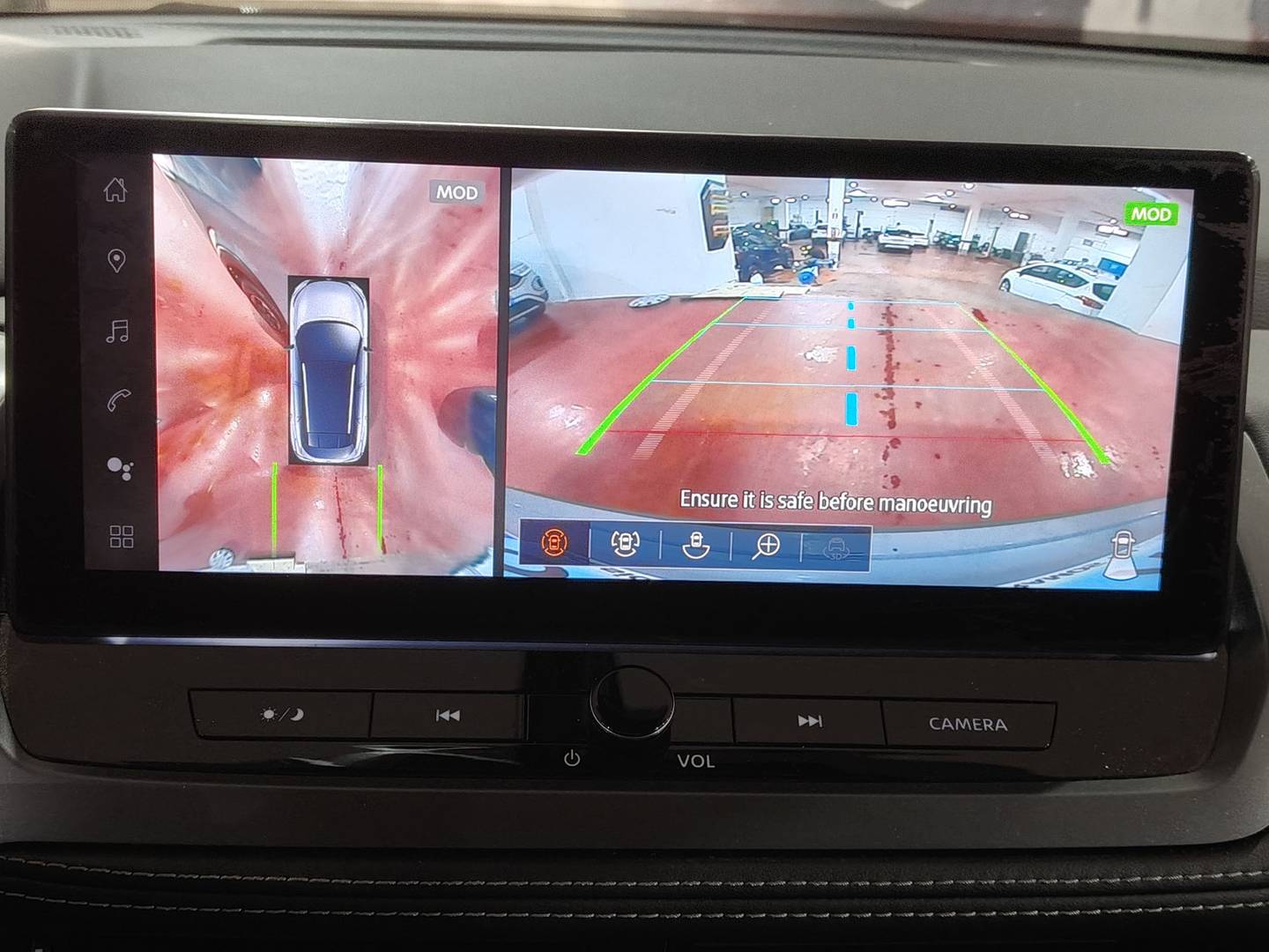 Foto Nissan QASHQAI Nissan Qashqai DIG-T 140 N-Connecta (140 CV)