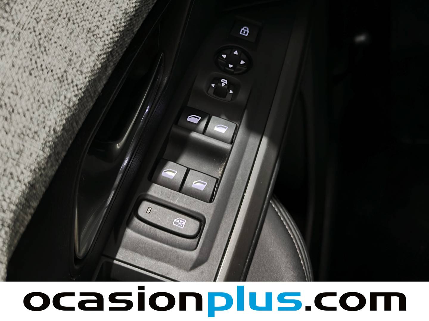 Peugeot 3008 Hybrid Peugeot 3008 Hybrid 145 Allure eDCS6 (145 CV) seminuevo