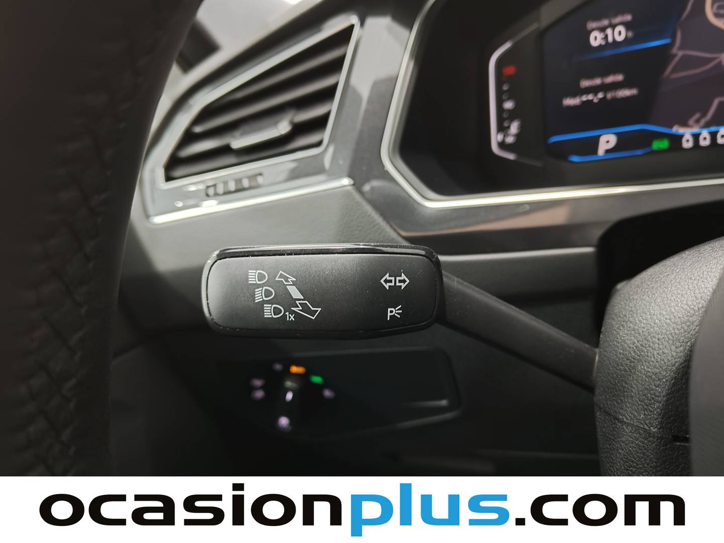 Foto Volkswagen Tiguan Volkswagen Tiguan R-Line 2.0 TDI  (150 CV) DSG