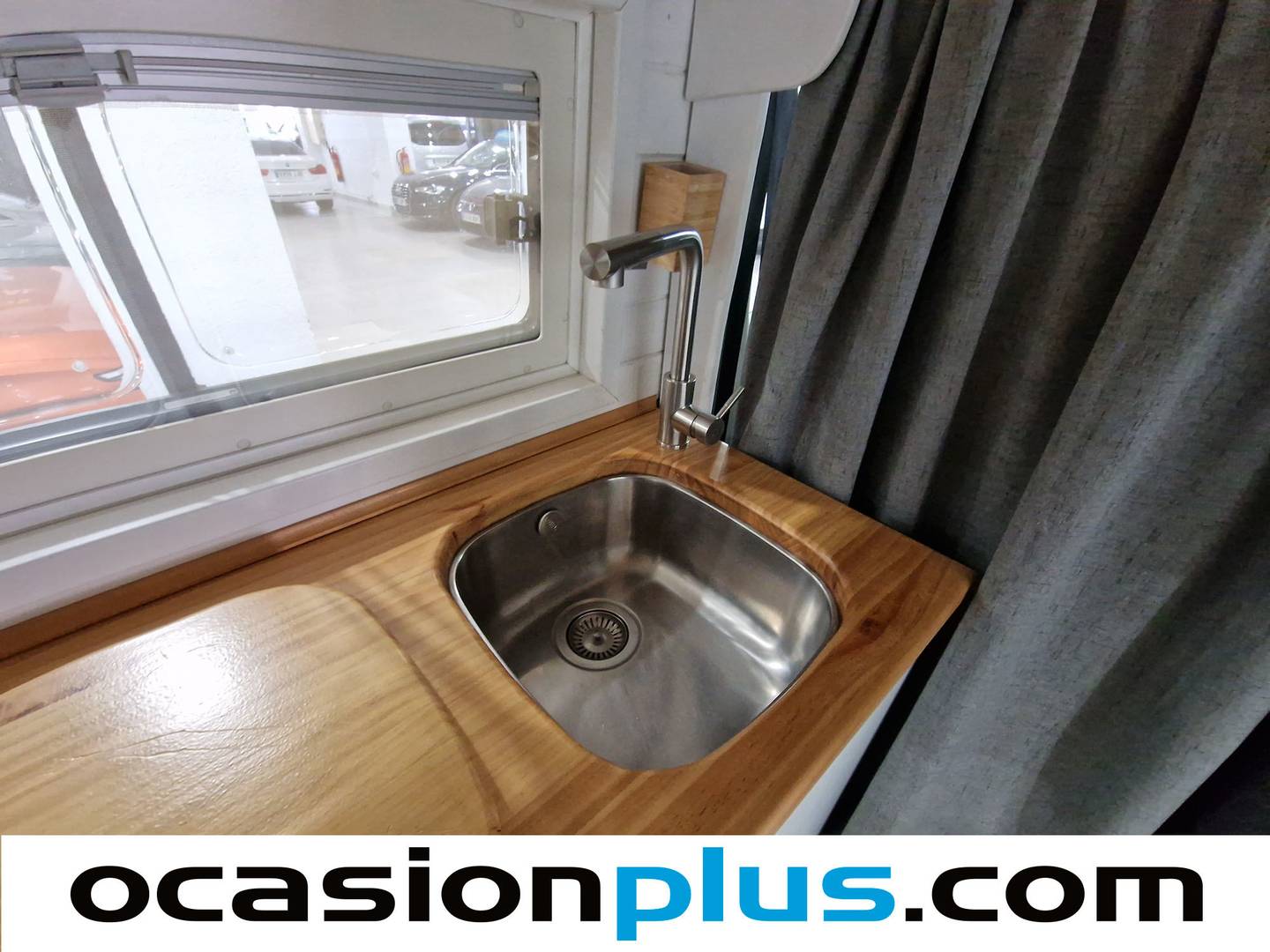 Foto Peugeot Boxer Peugeot Boxer Furgon BlueHDi 140 S&S Pack 330 L1 H1 (140 CV)