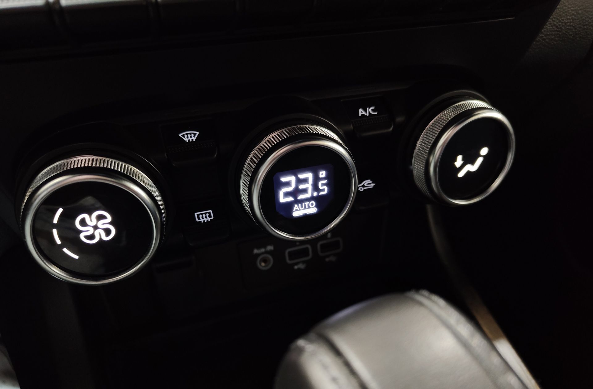 Renault Arkana Techno E-Tech full hybrid 145 EDC - foto 31