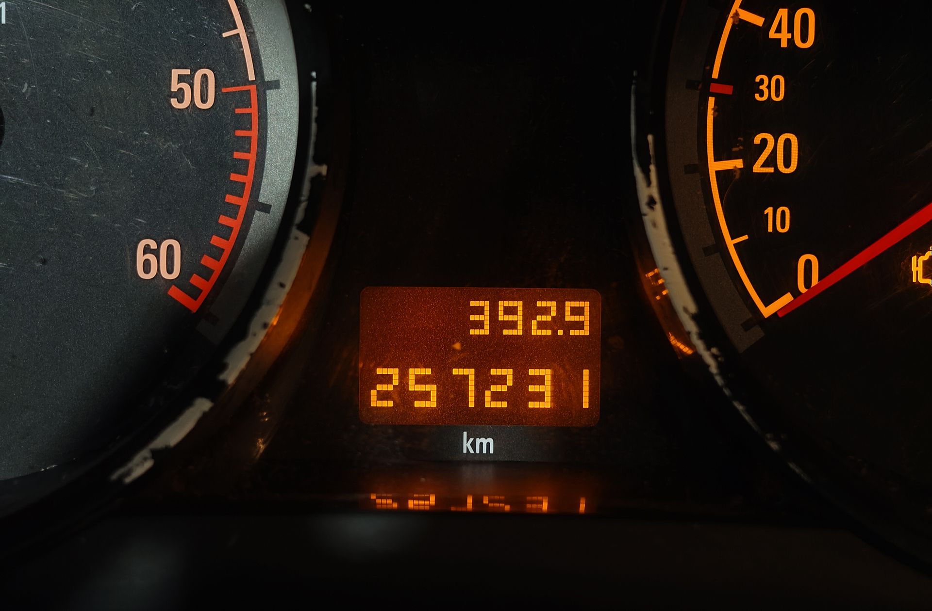 Opel Astra 1.7CDTi Edition - foto 6