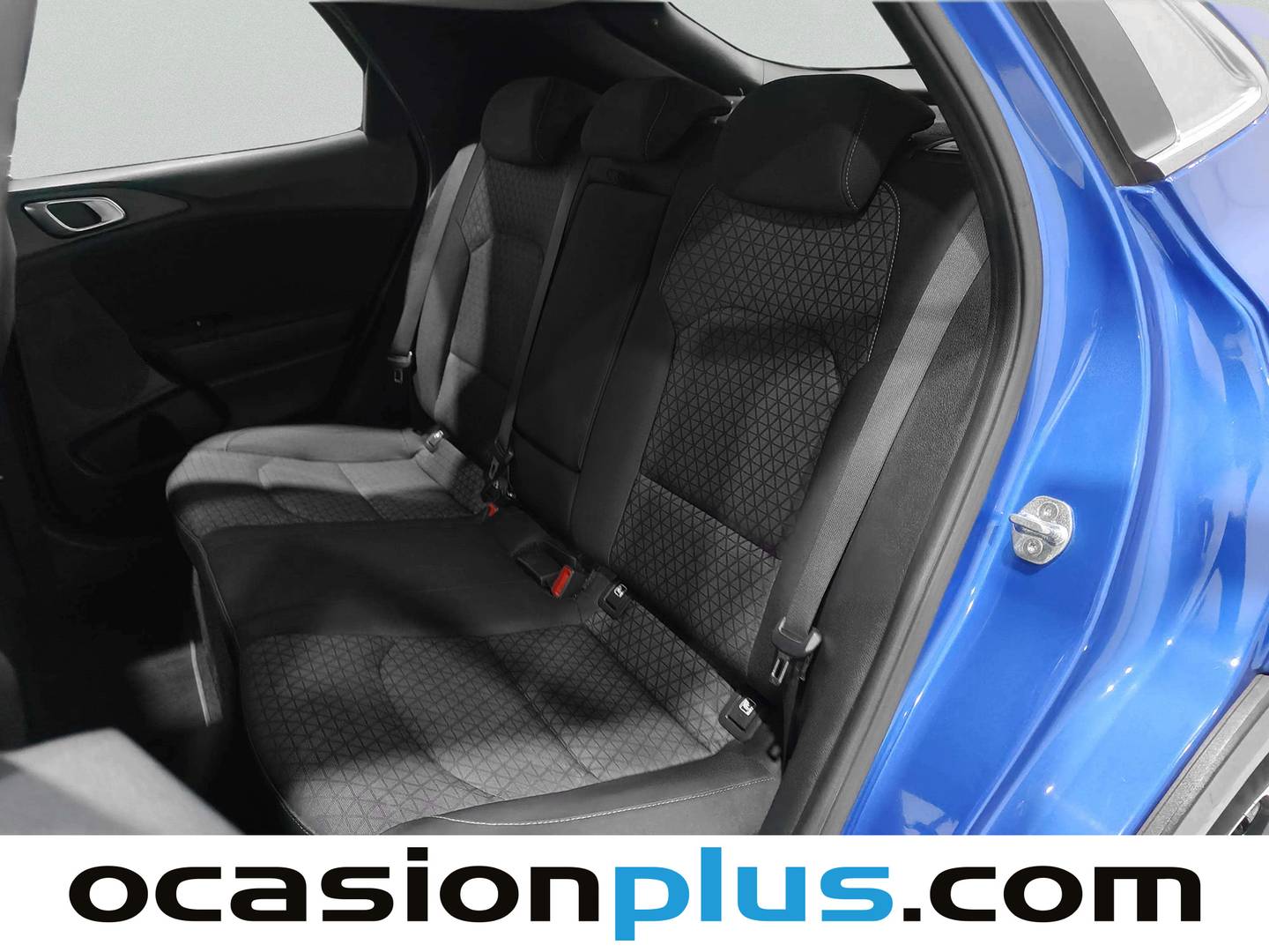 Foto asientos traseros KIA XCeed KIA XCeed 1.0 T-GDi Drive (120 CV)