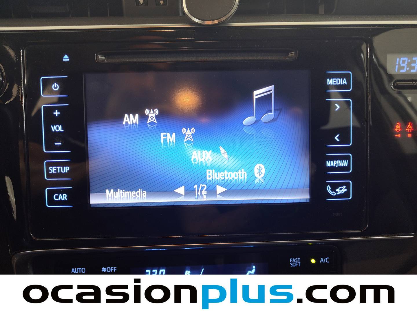 Acabados Toyota Auris Toyota Auris 140H Hybrid Active (Business Plus) (136 CV)