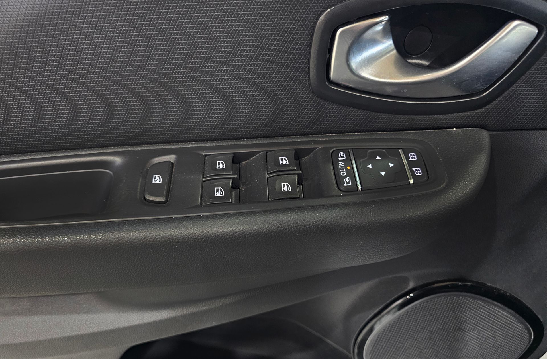Renault Clio Zen Energy TCe - foto 34