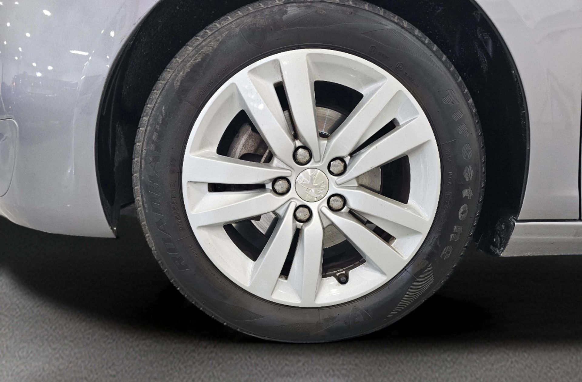 Peugeot 308 PureTech 130 Style - foto 34