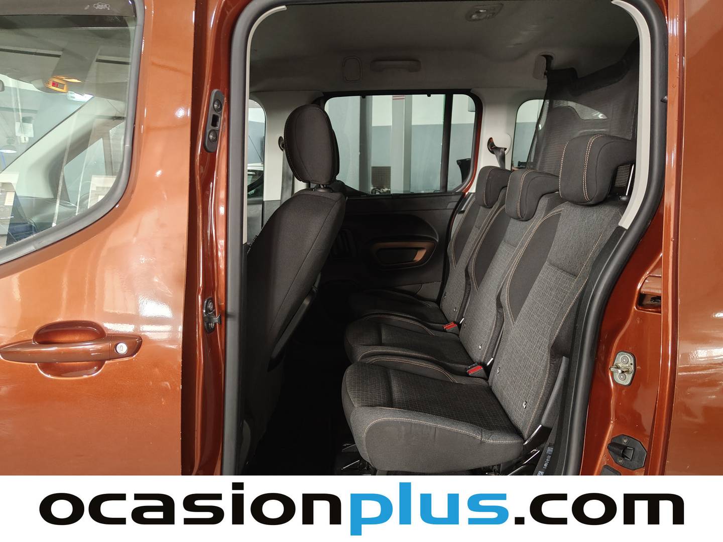 Foto Peugeot Rifter Peugeot Rifter BlueHDi 100 GT Line Standard (100 CV)