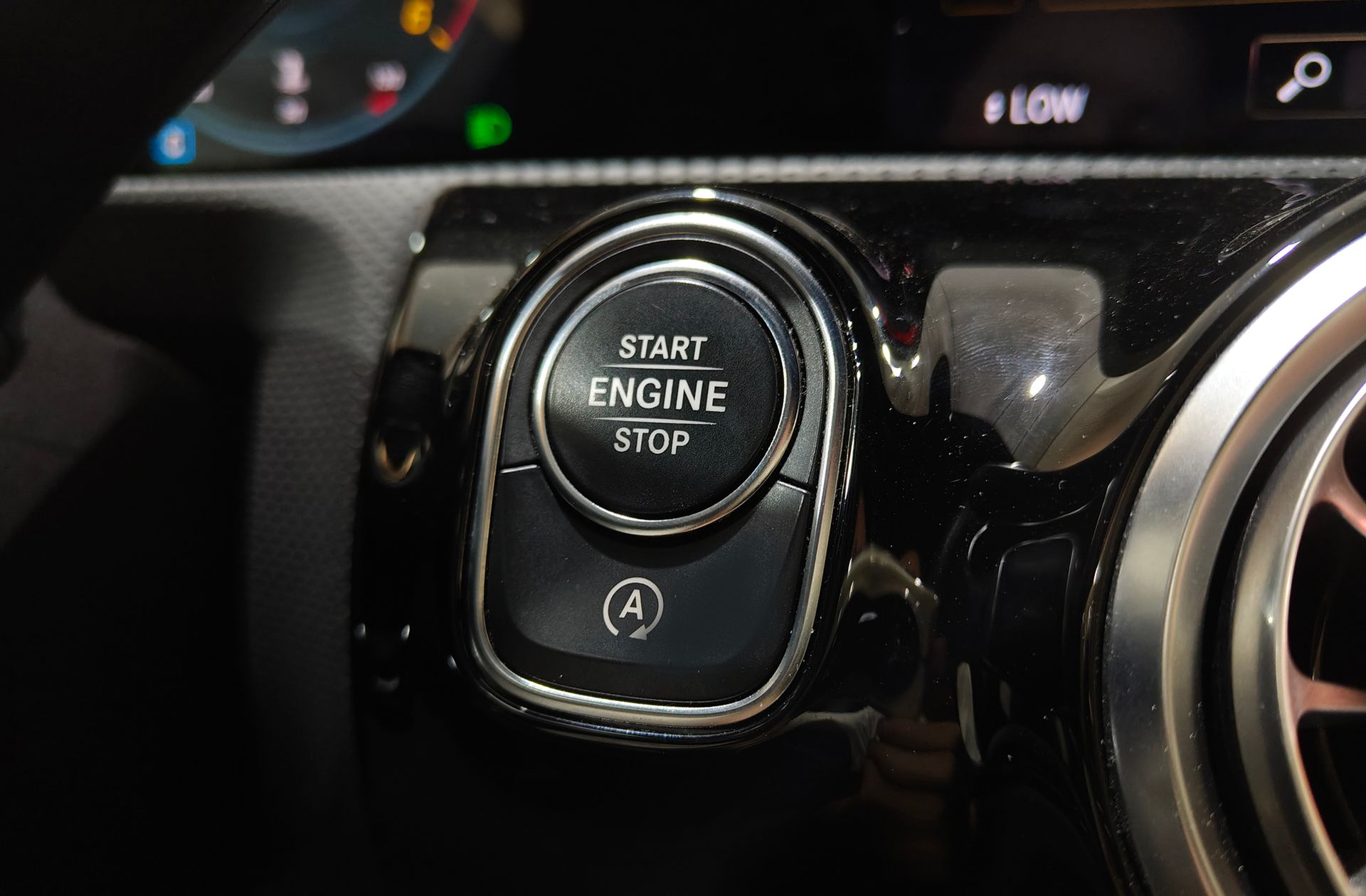 Mercedes-Benz Clase A 180 d Pack AMG - foto 36