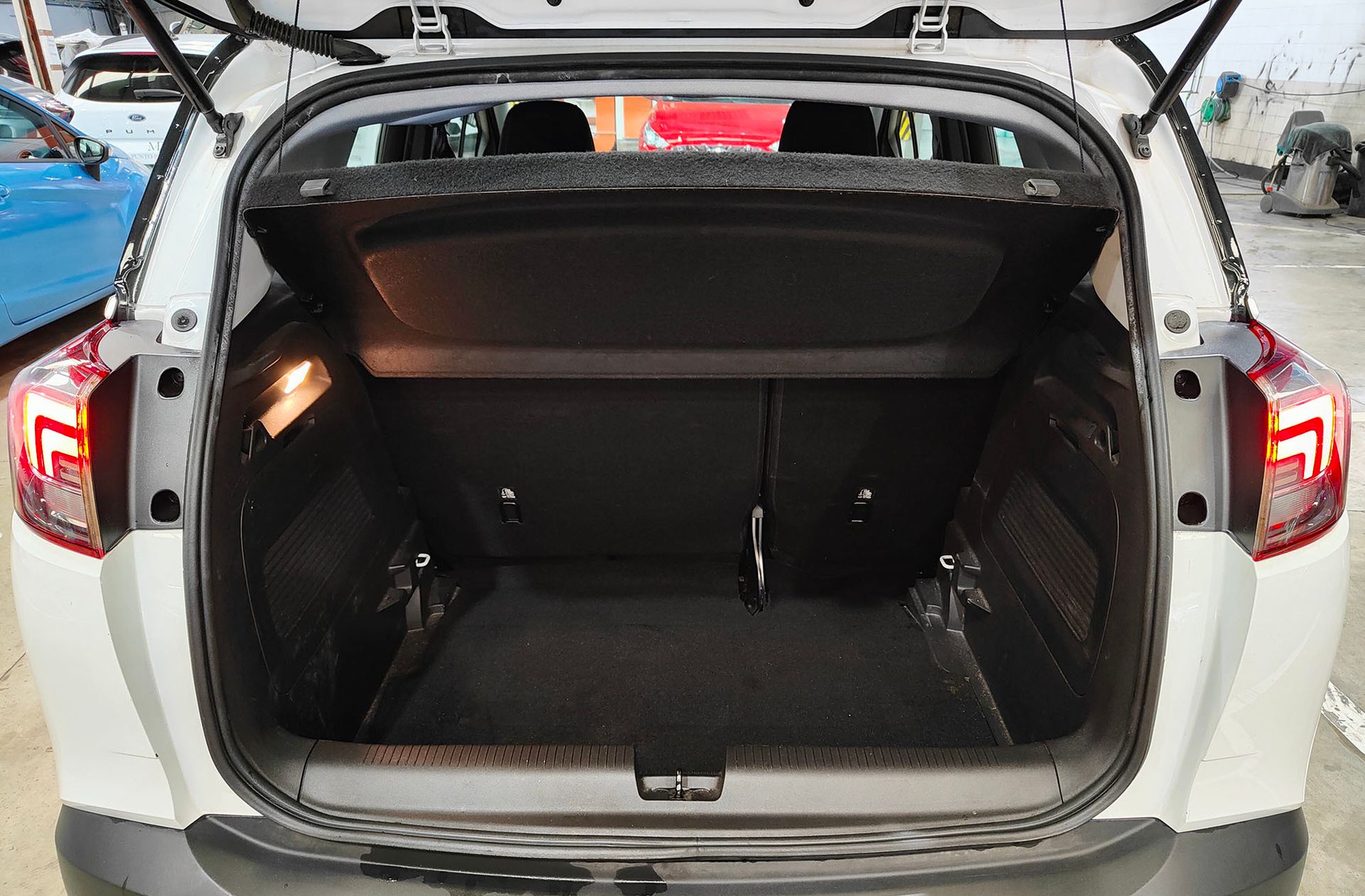 Opel Crossland 1.5 D Design Line 120 Aniversario - foto 15