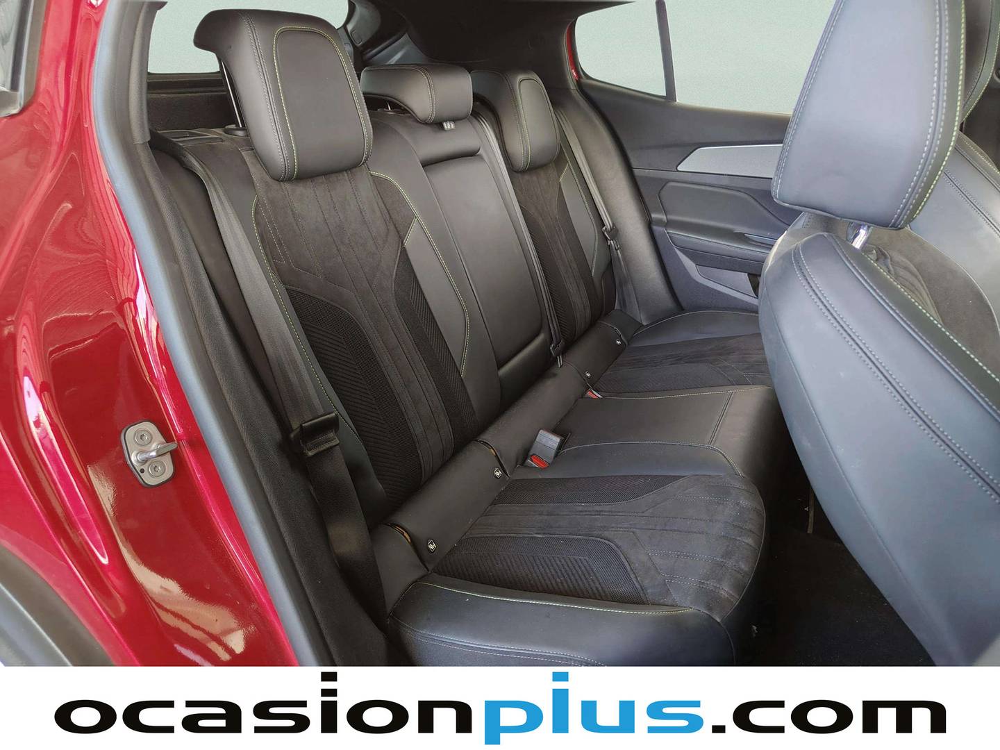 Peugeot 408 Peugeot 408 GT Puretech EAT8 (130 CV) automático