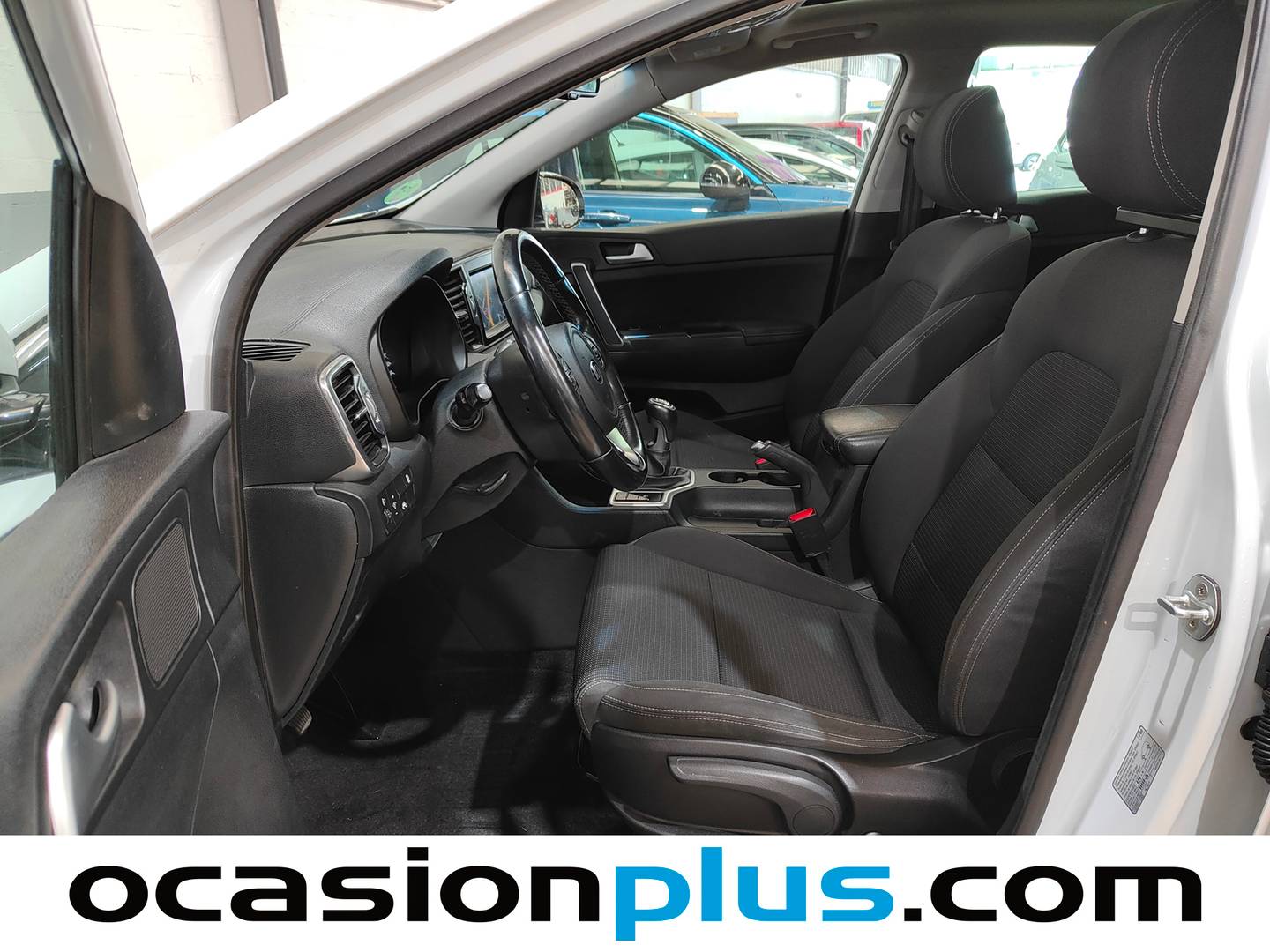 Foto asientos delanteros KIA Sportage Kia Sportage 1.7 CRDI VGT Drive 4x2 (115 CV)
