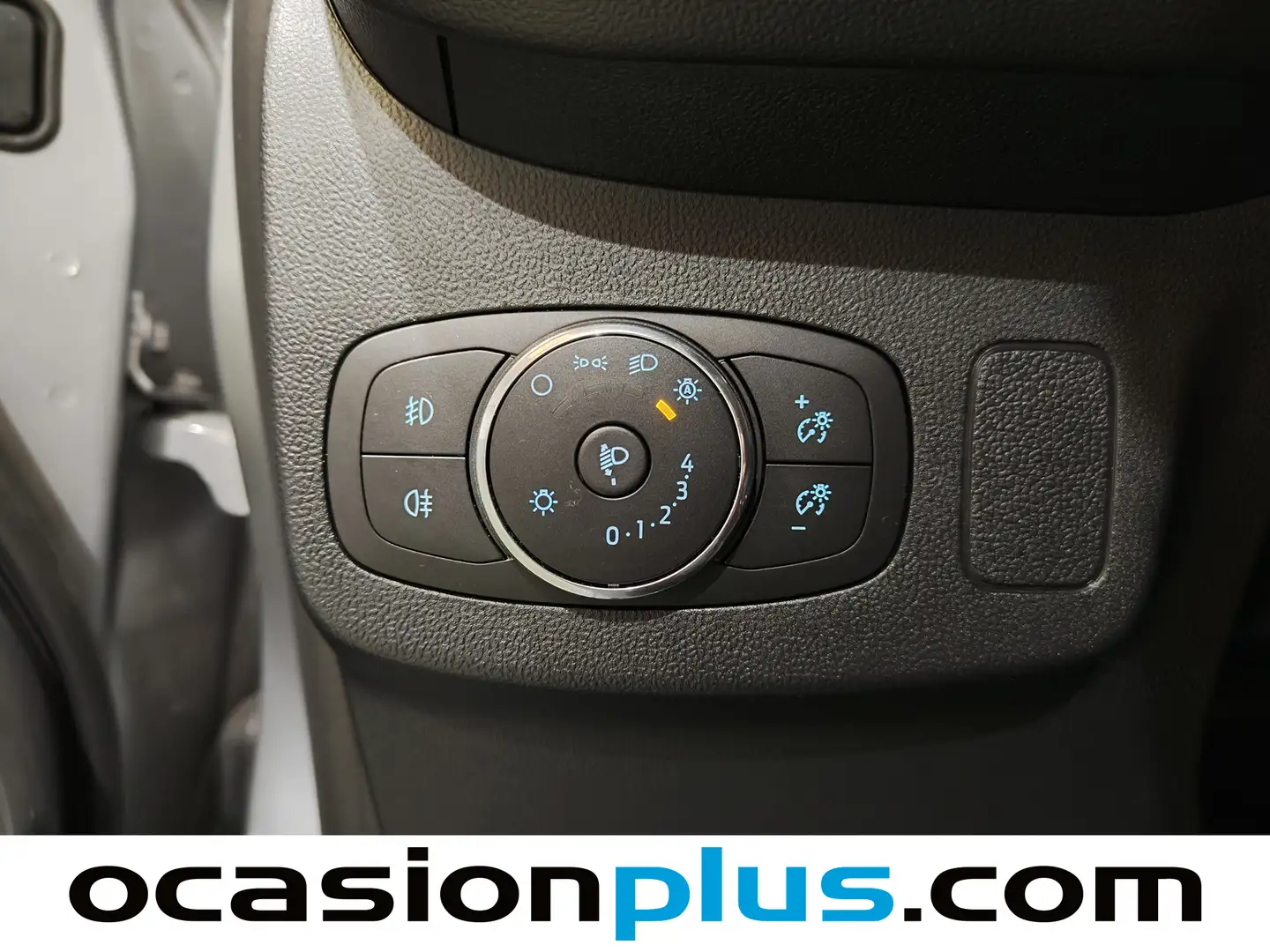 Foto Ford Puma Ford Puma 1.0 EcoBoost MHEV ST-Line X Auto (125 CV)