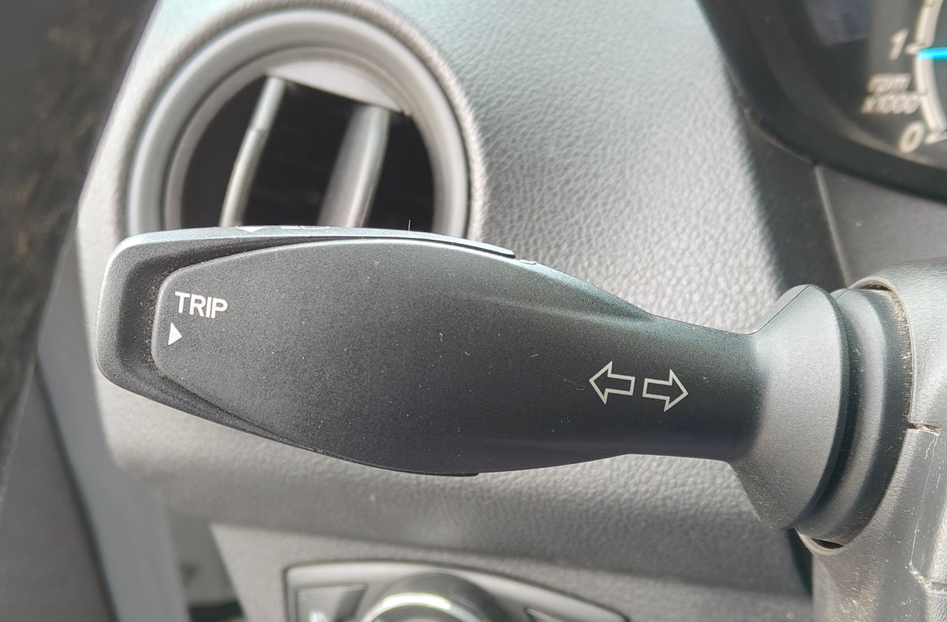 Ford Transit Kombi 1.0 EcoBoost Trend - foto 18