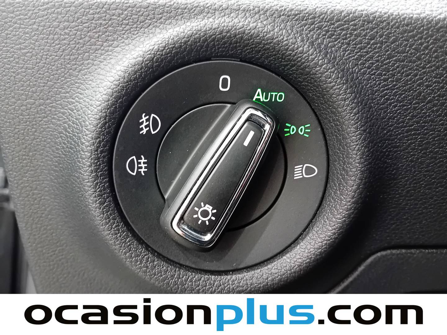 Foto Skoda Kamiq Skoda Kamiq 1.0 TSI Scout (110 CV)