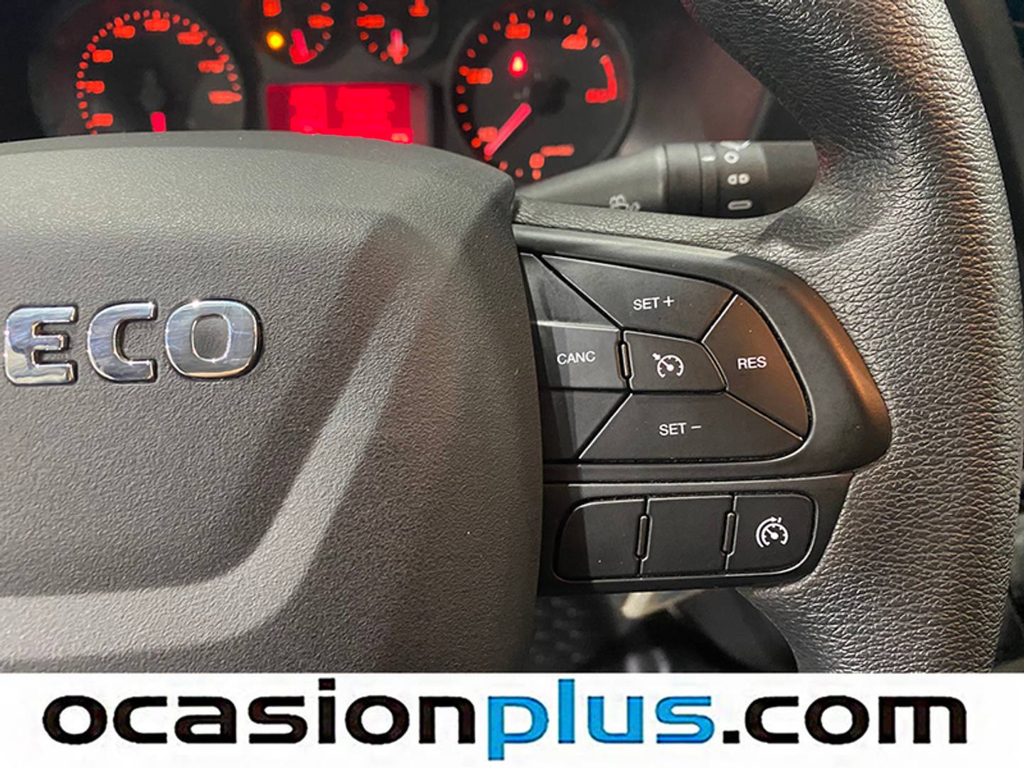 Foto Iveco Daily Iveco Daily Furgon 35S 16 V 3520L/H2 Auto (156 CV)